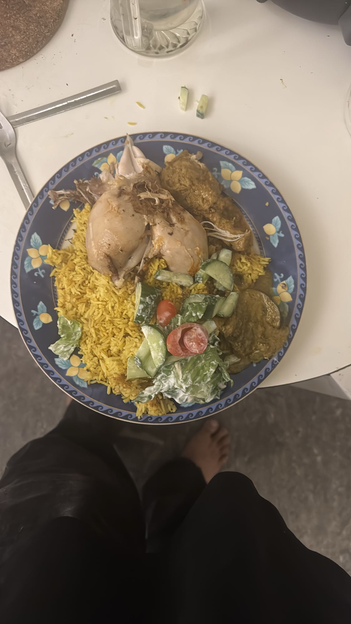 Chicken rice with salad