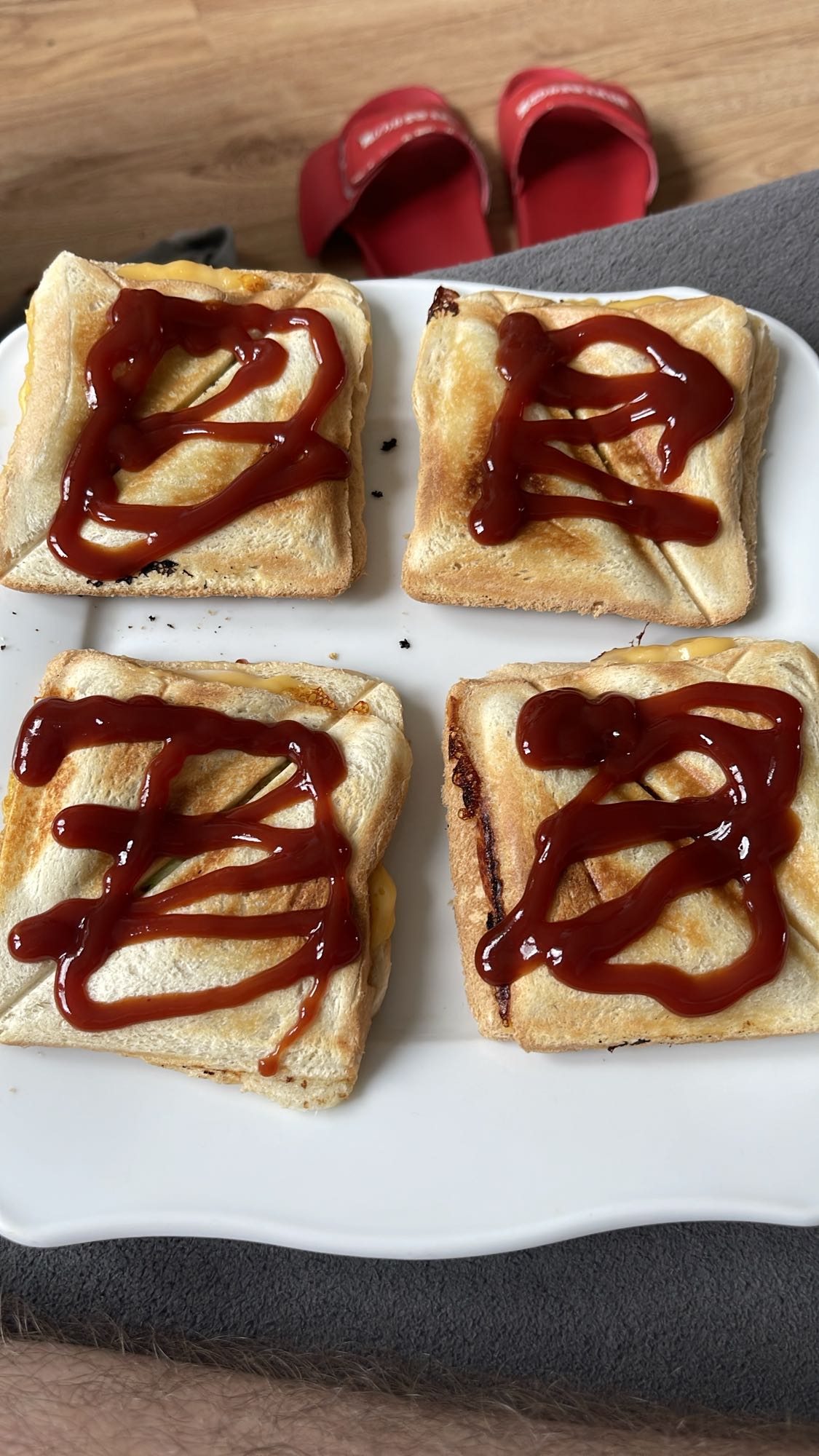 Tosty z ketchupem