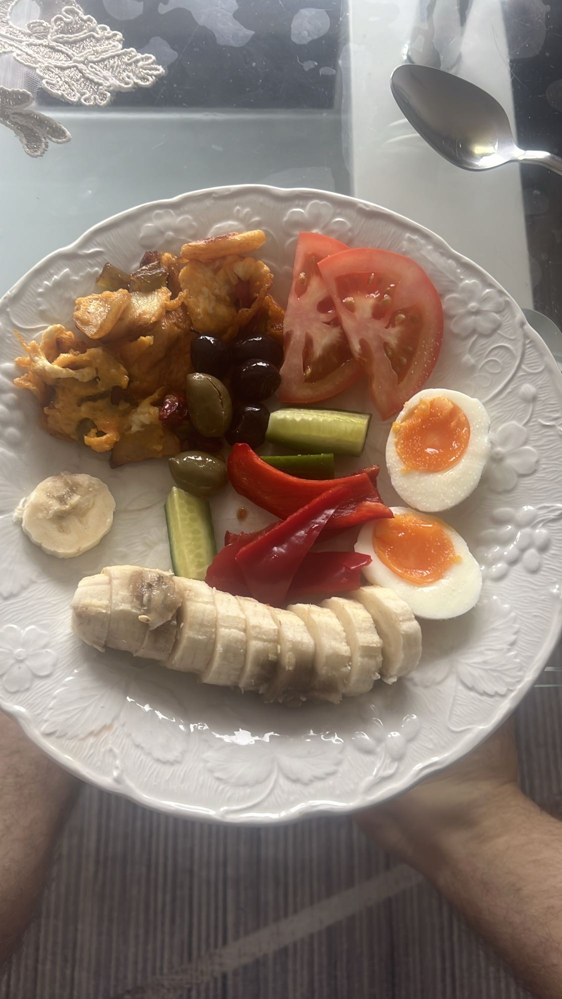 Blandad frukosttallrik