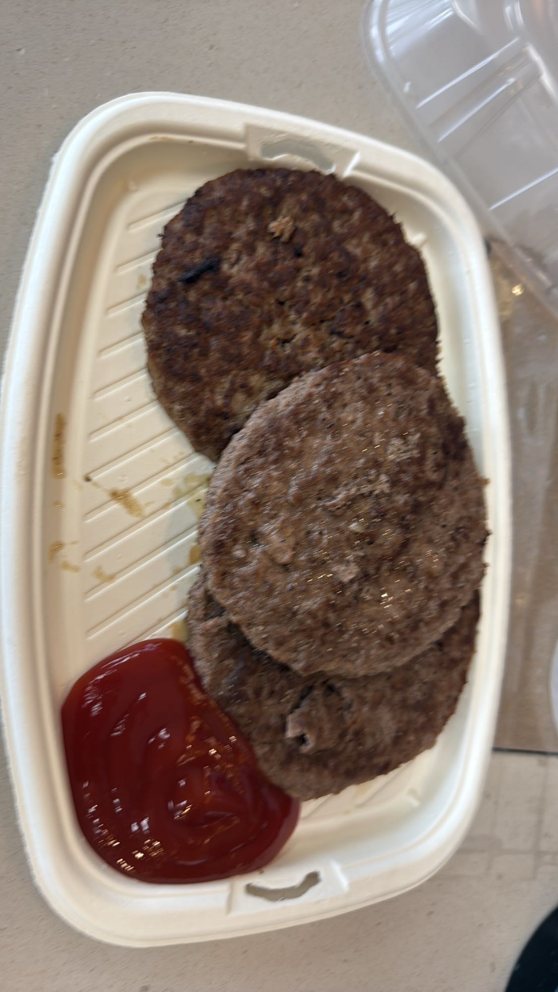 Galettes de boeuf ketchup