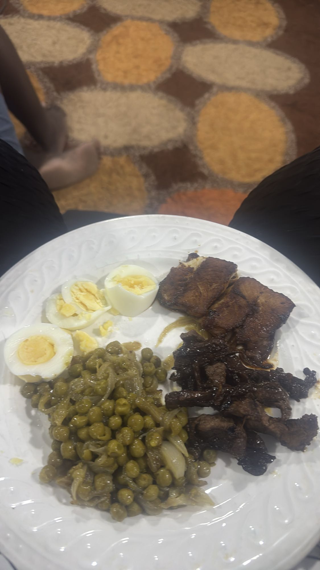Eggs, peas and meat