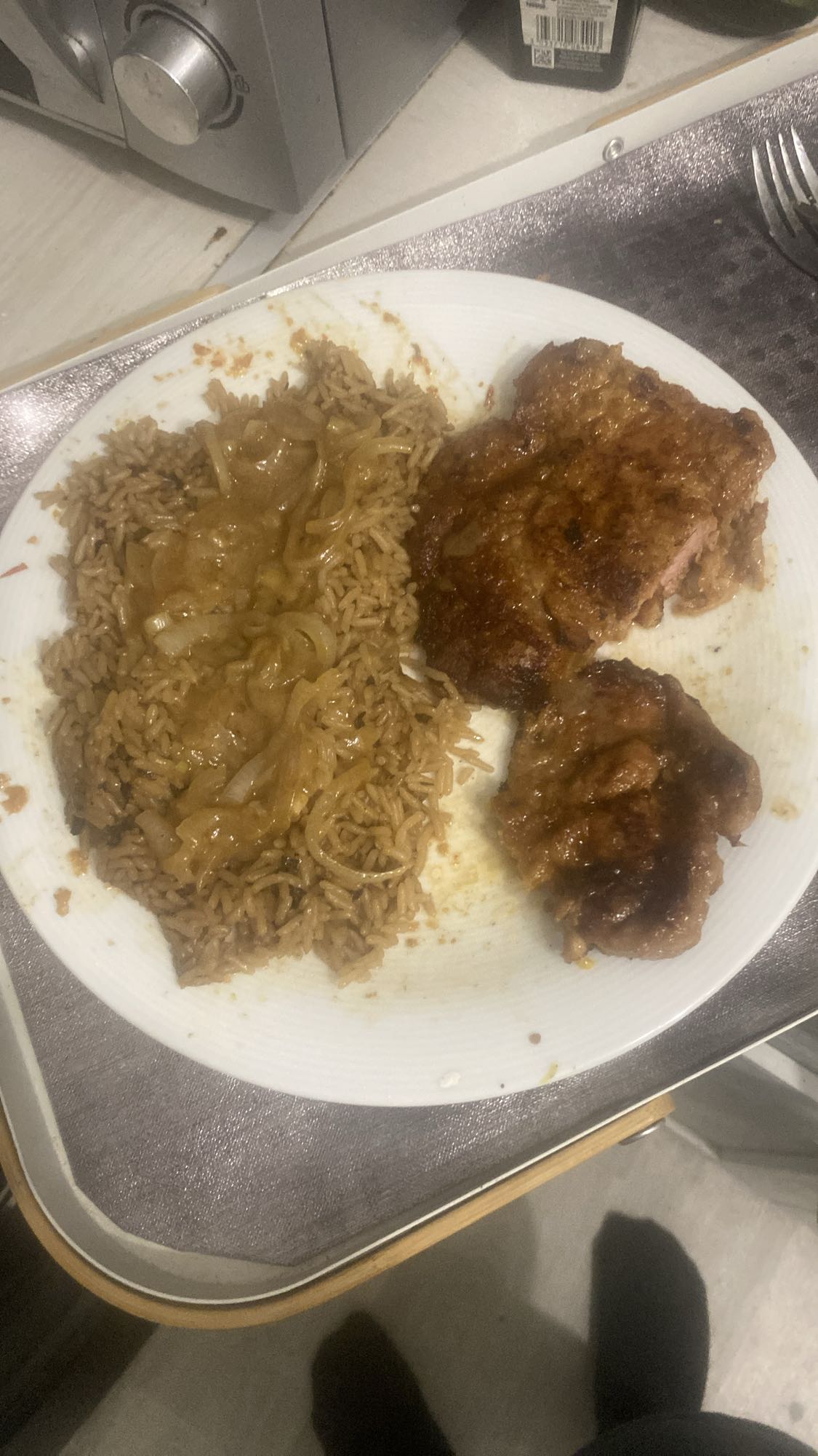 Riz et viande grillée