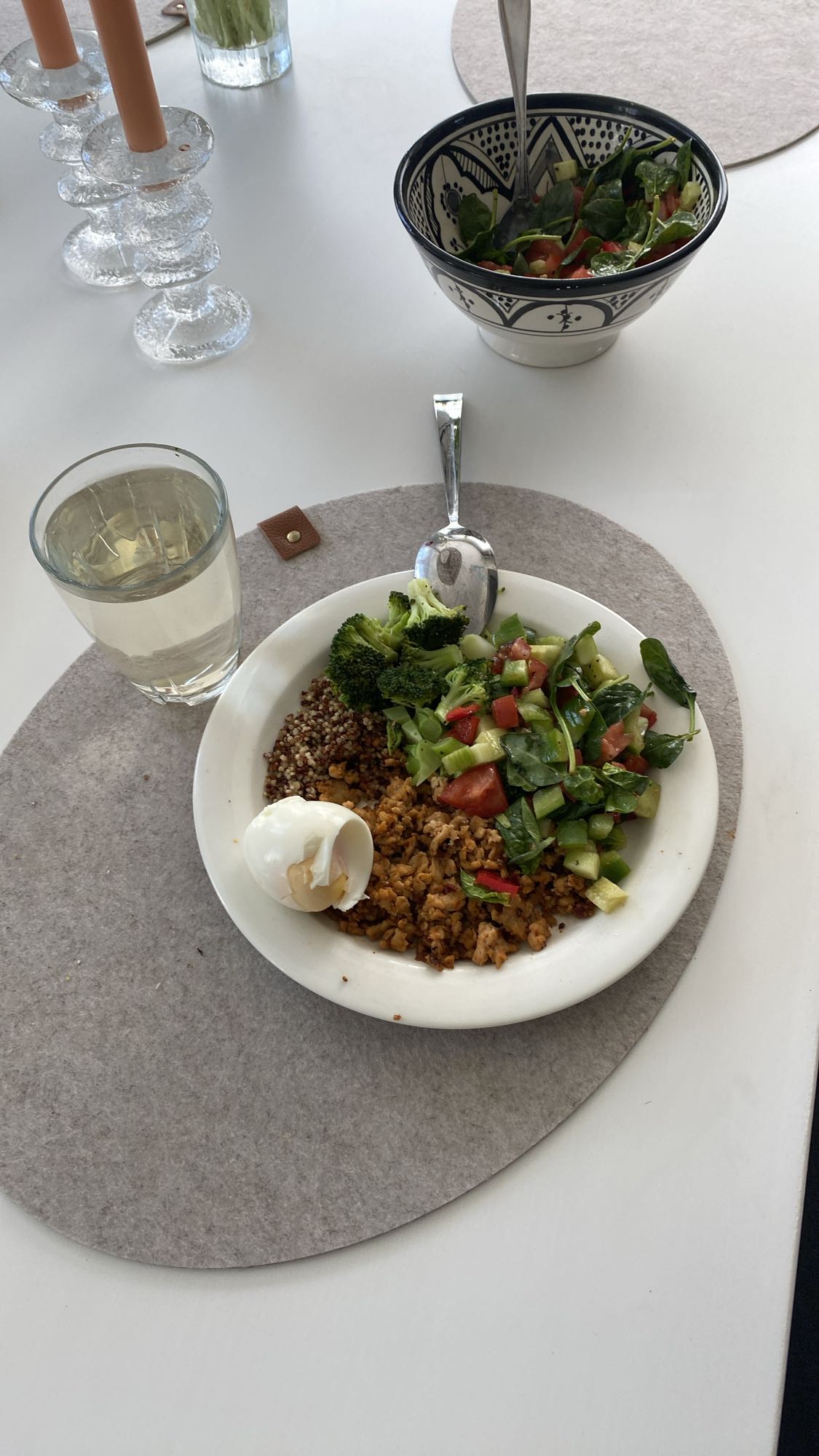 Hälsosam lunchskål