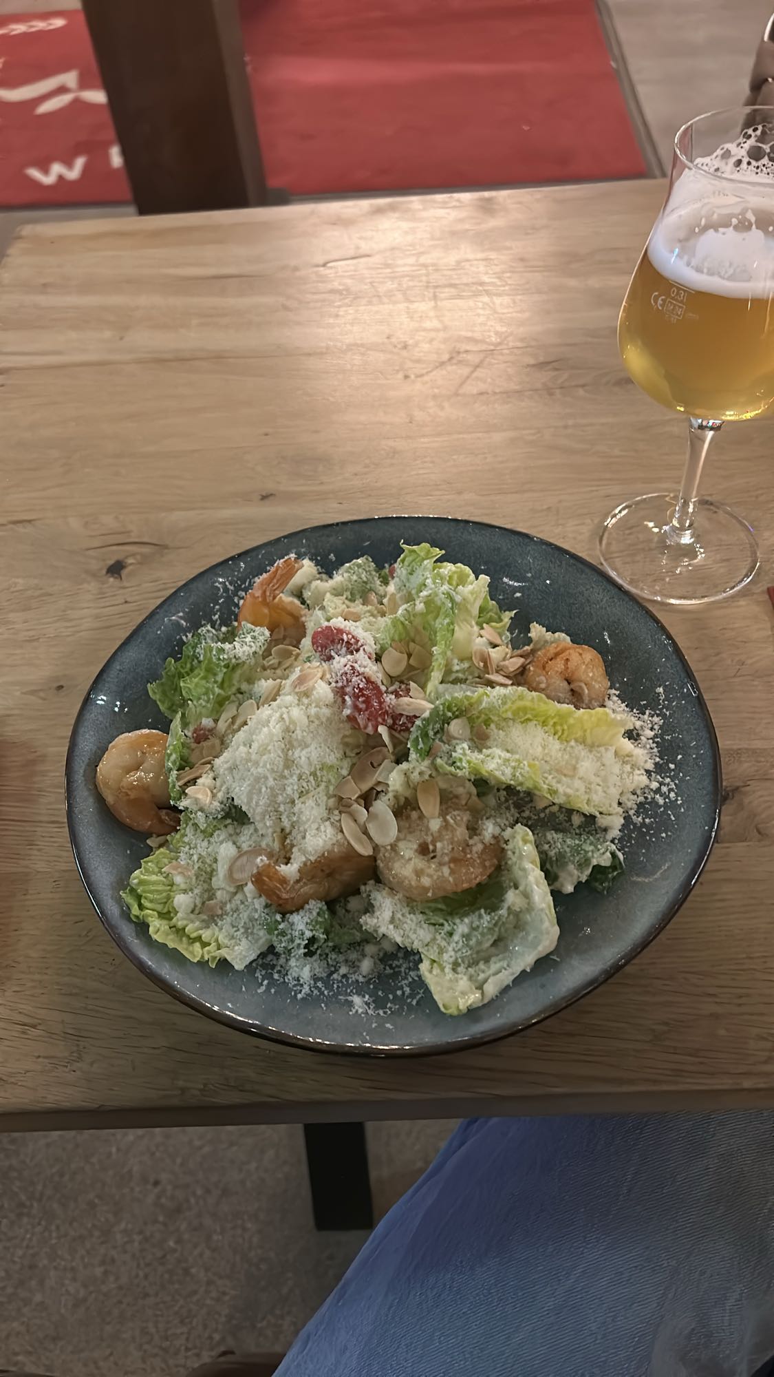 Салат с креветками