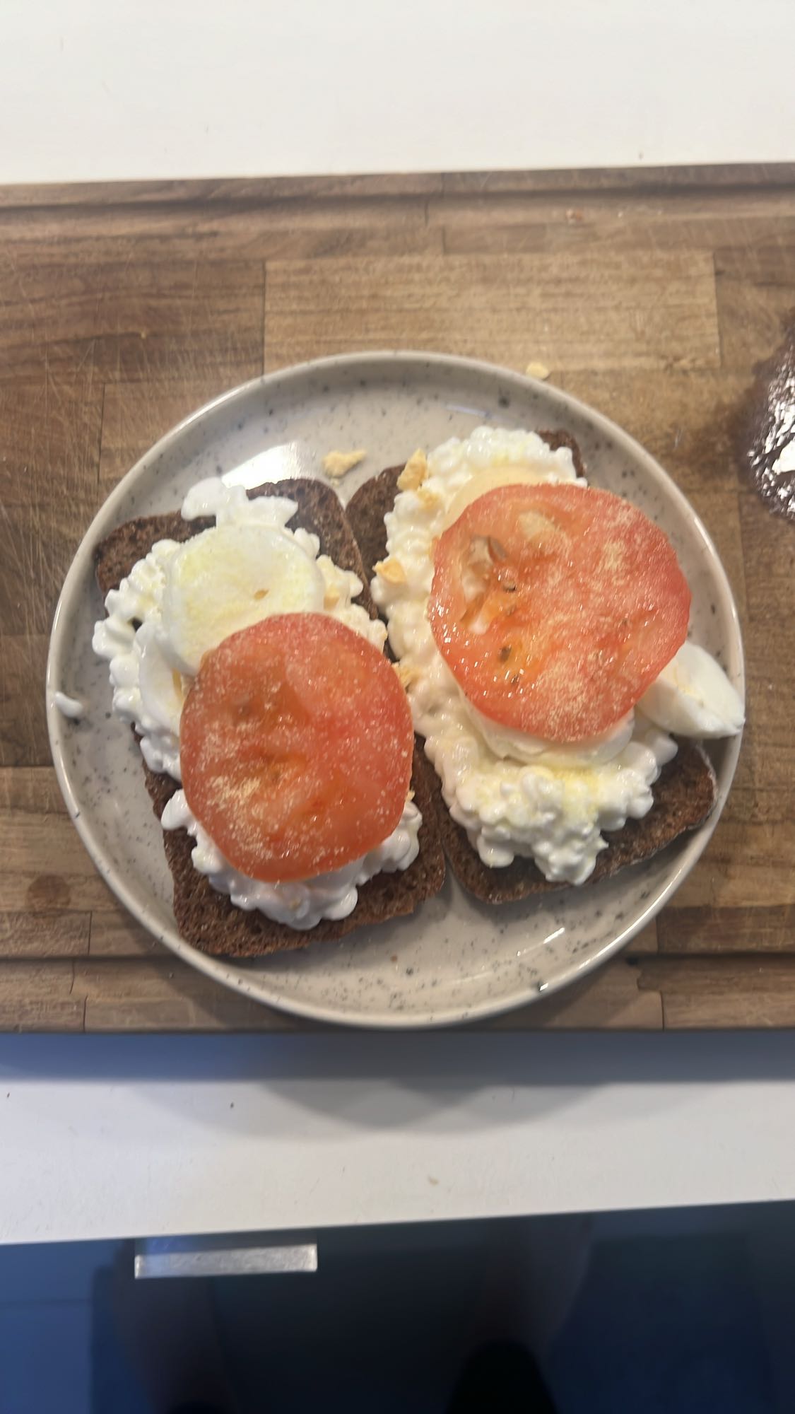 Knäckebröd med ägg