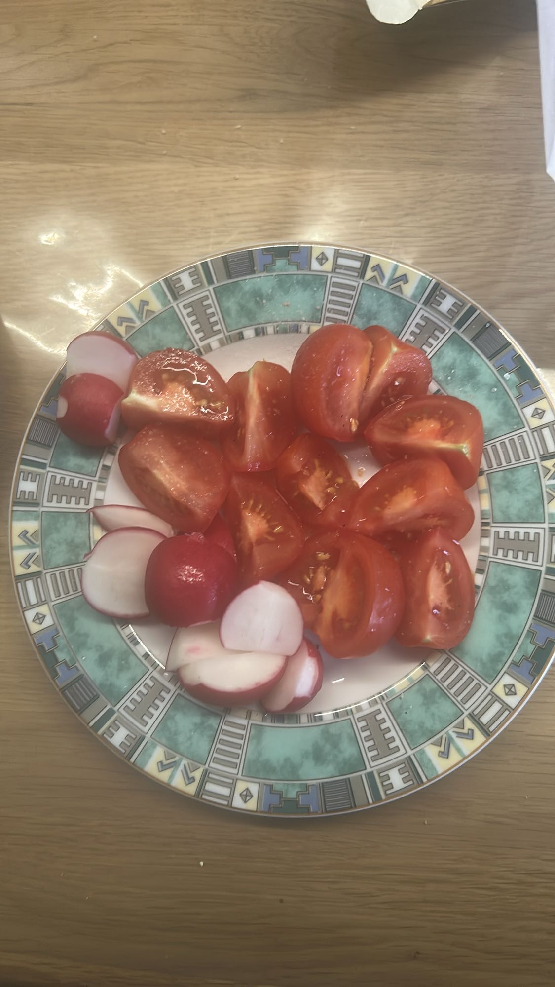 Pomidor z rzodkiewką