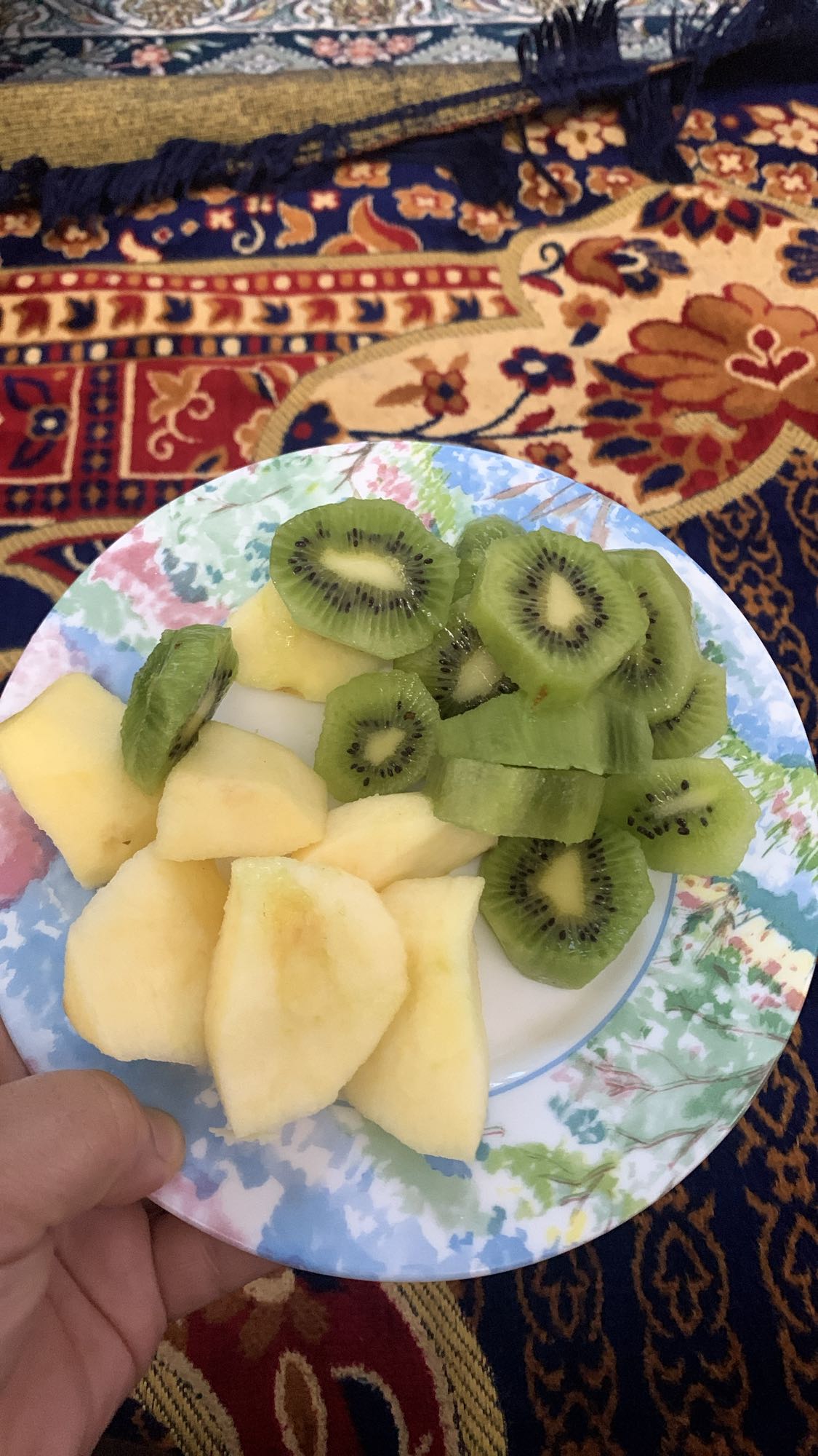 Assiette de fruits frais