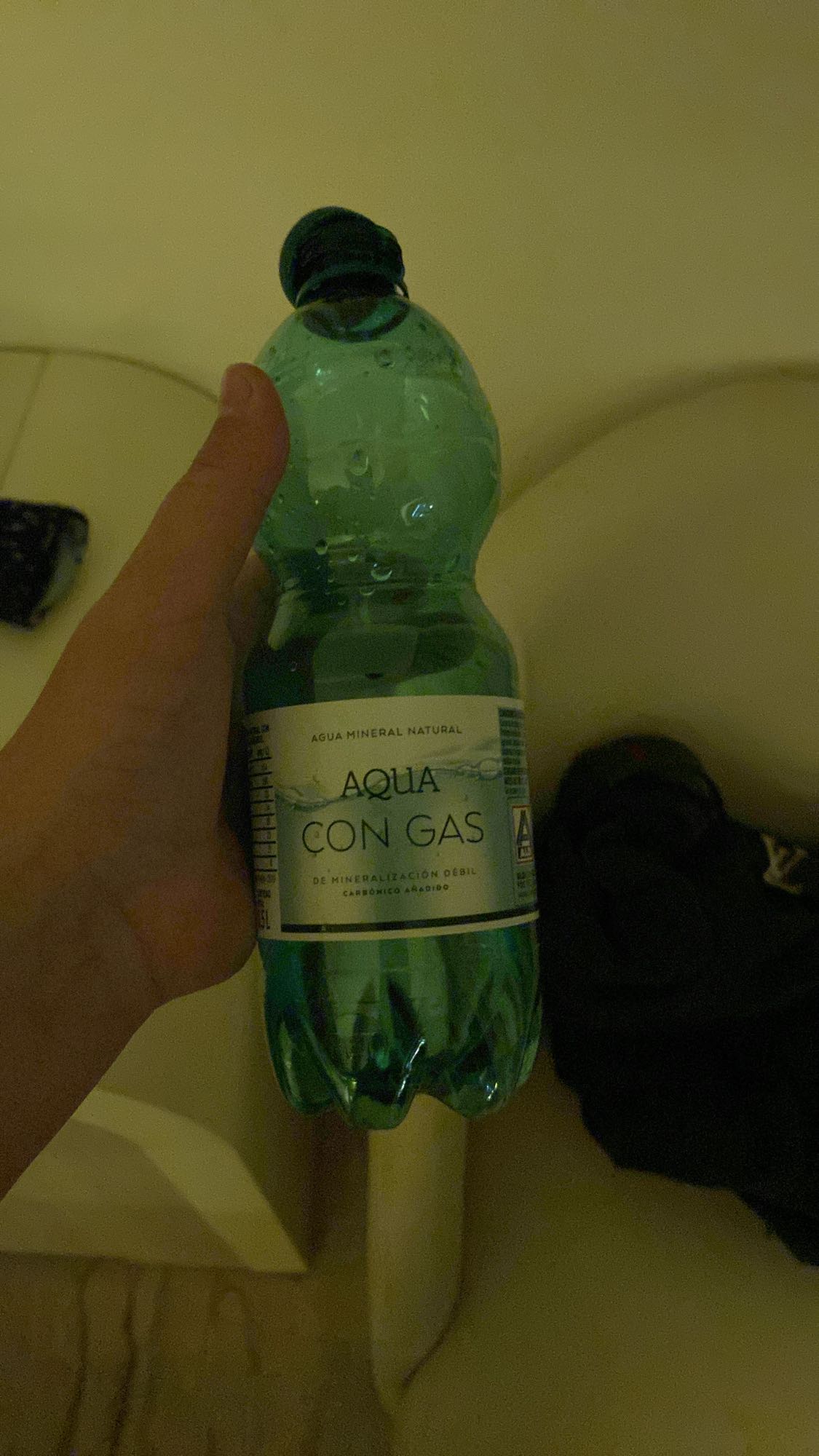 Agua con gas
