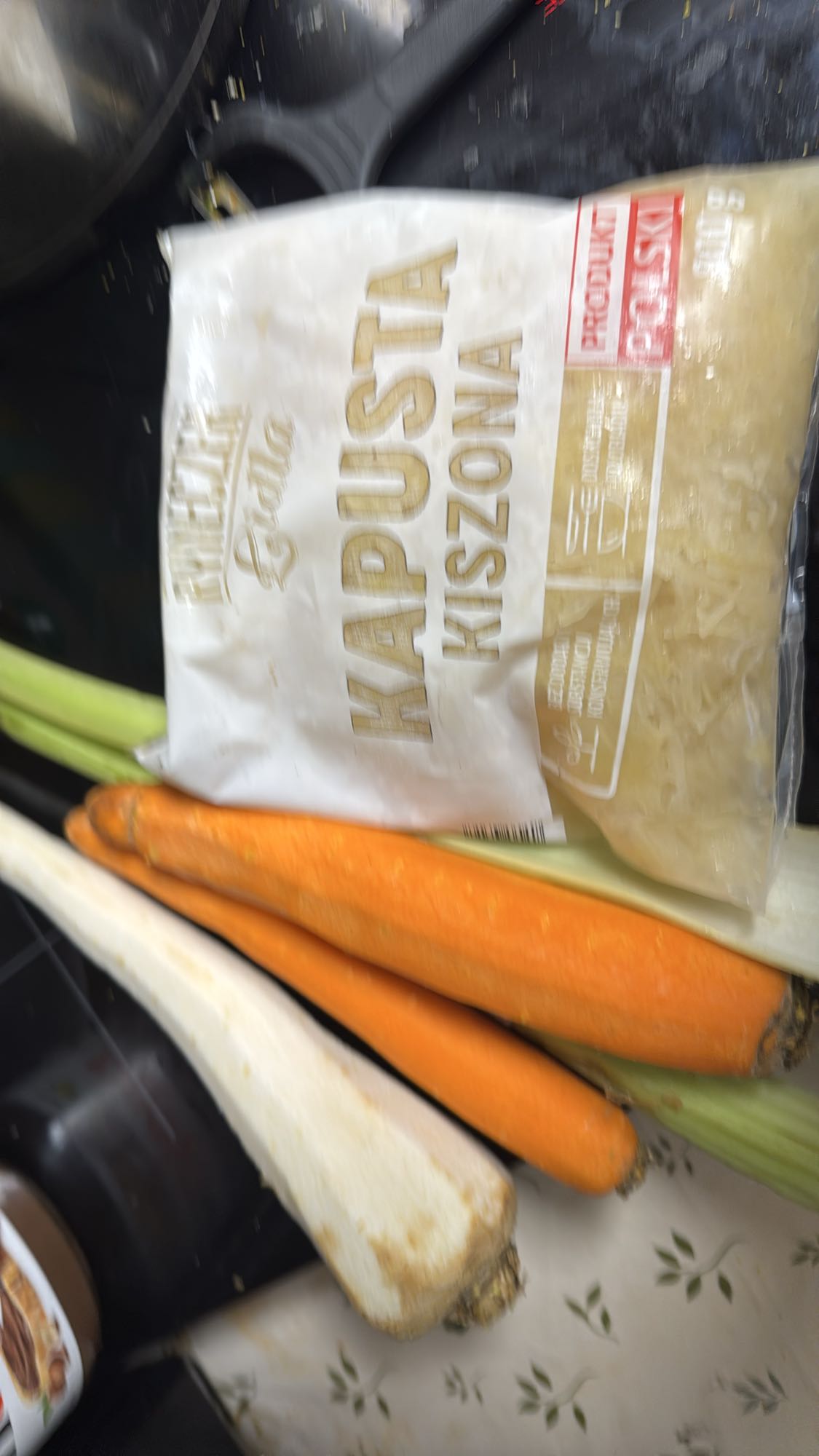 Warzywa z kapustą kiszoną