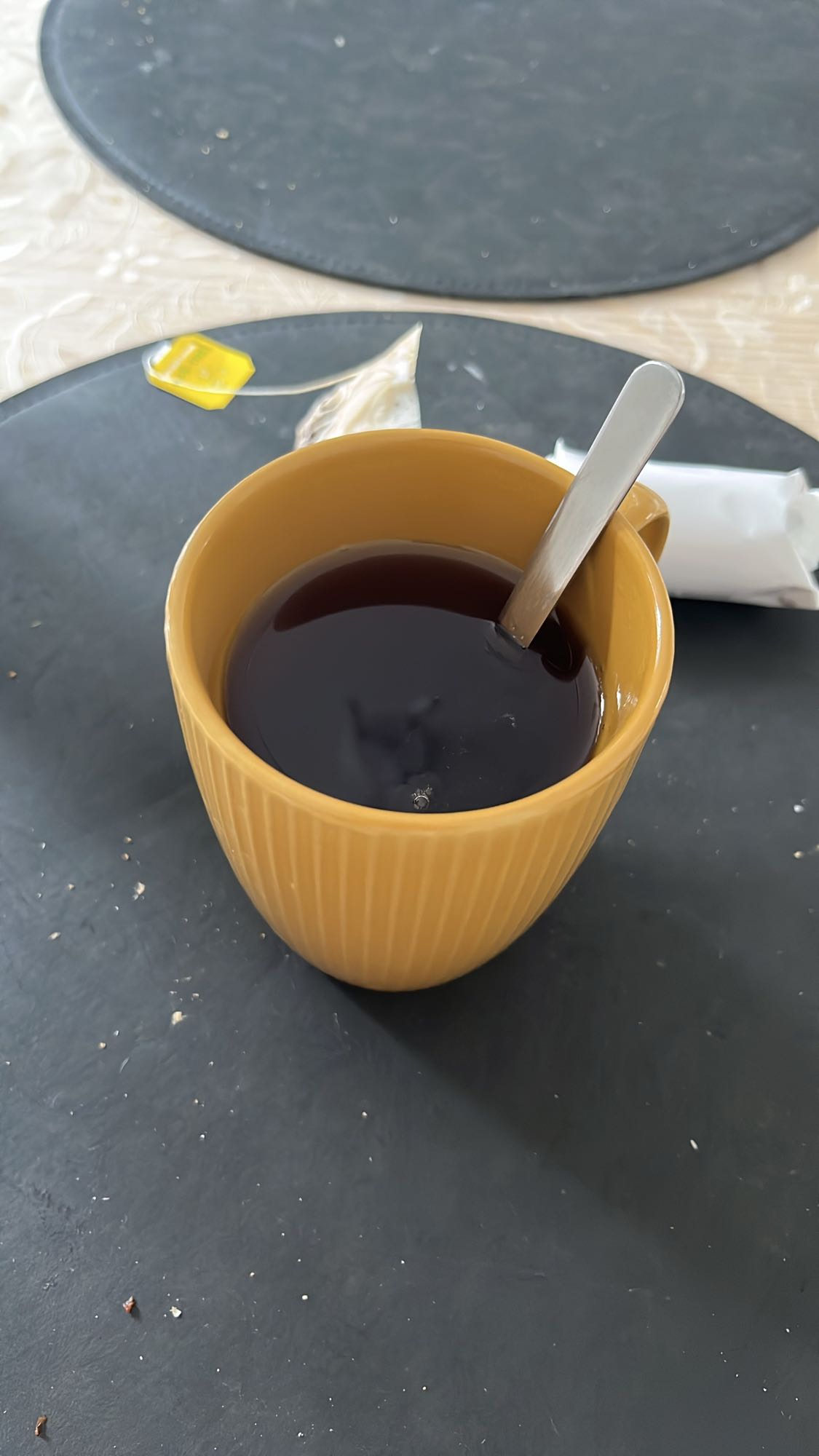 Tasse de thé noir