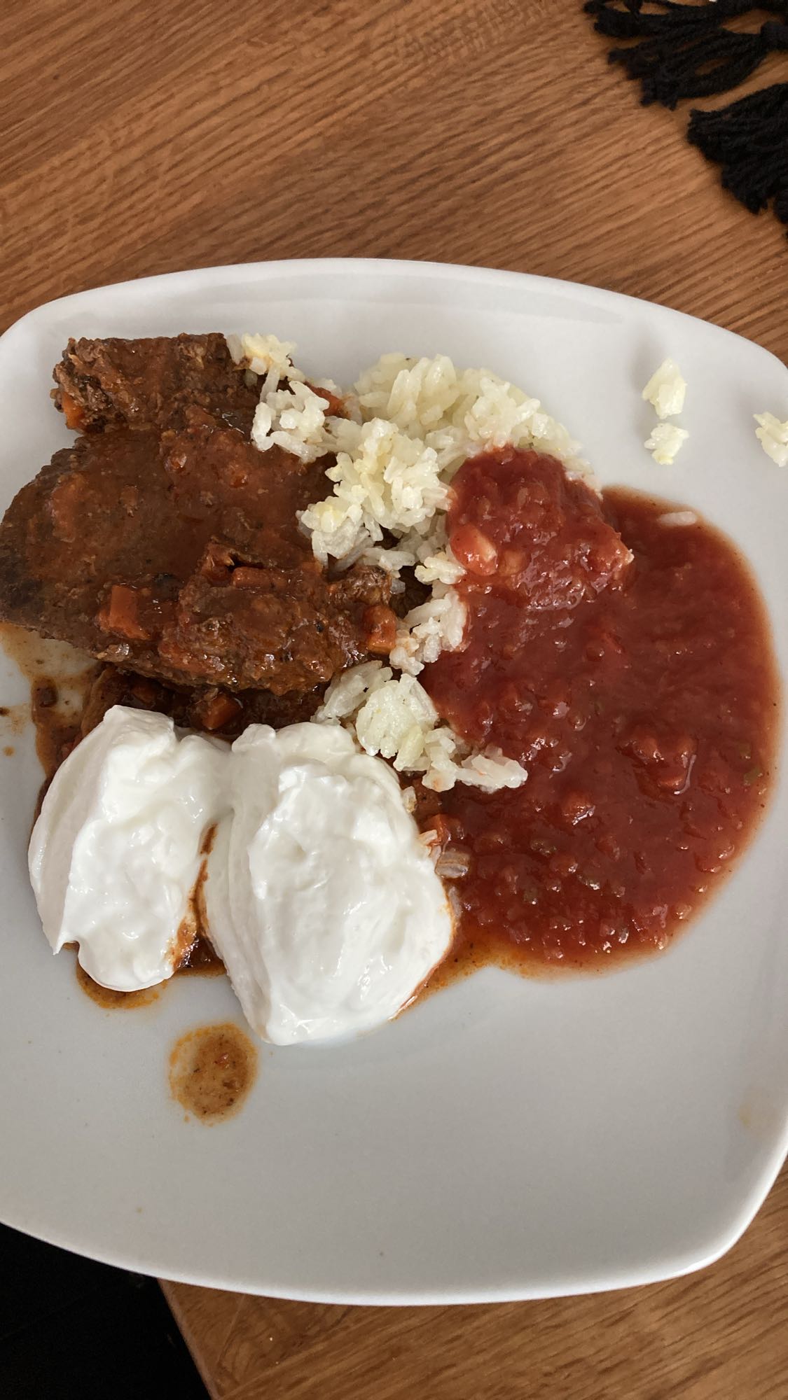 Ris med mager nötköttgryta och kvarg