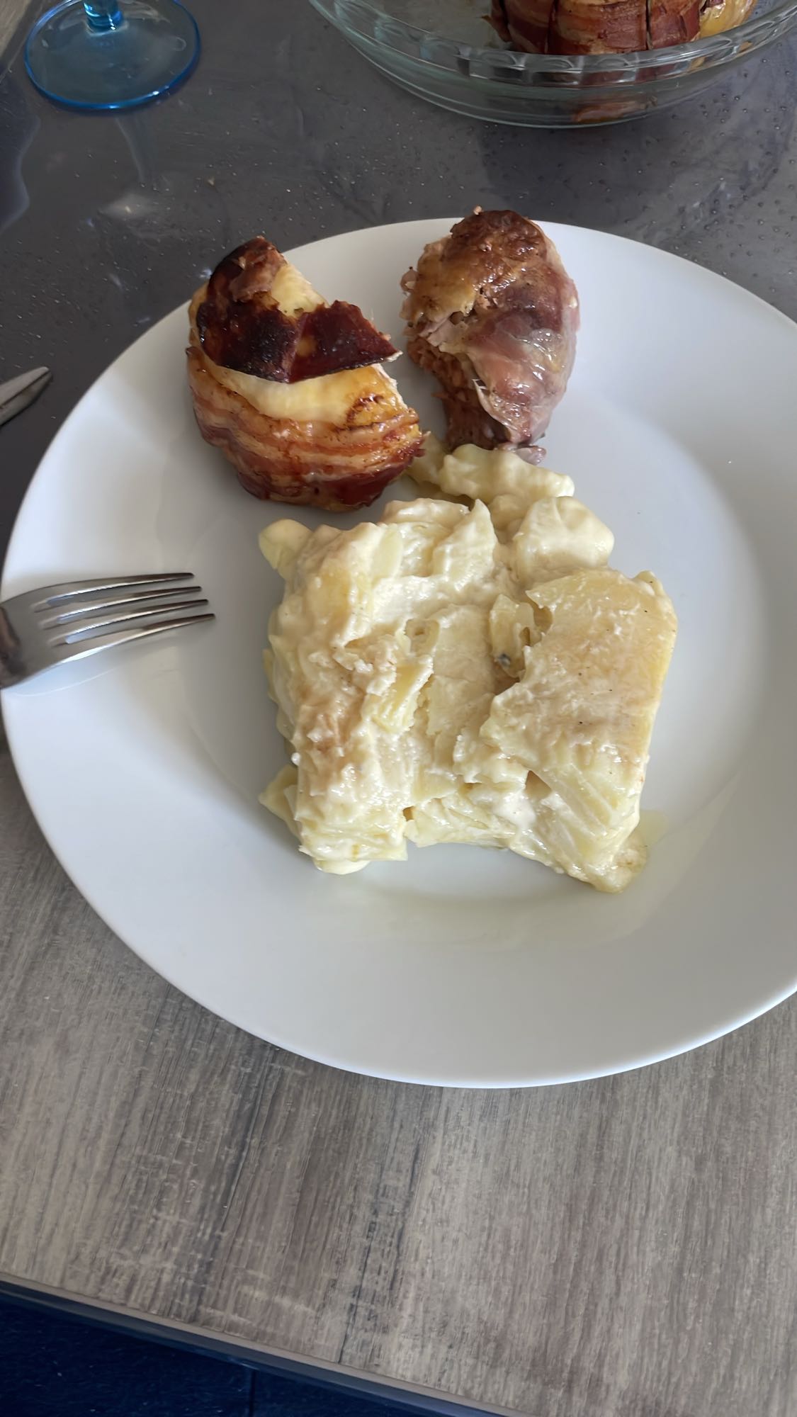 Pommes gratin et viande