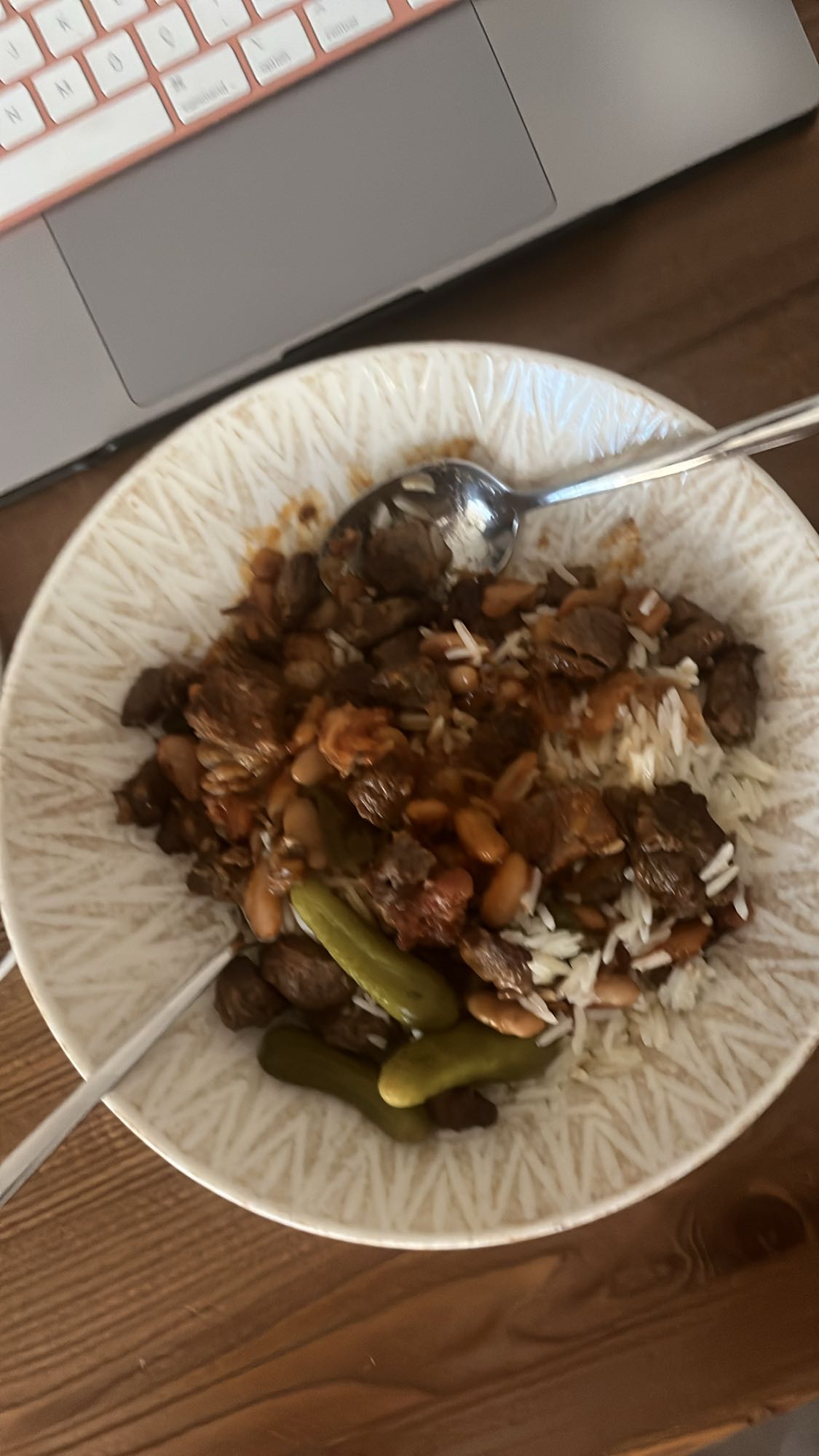 Etli pilav ve turşu