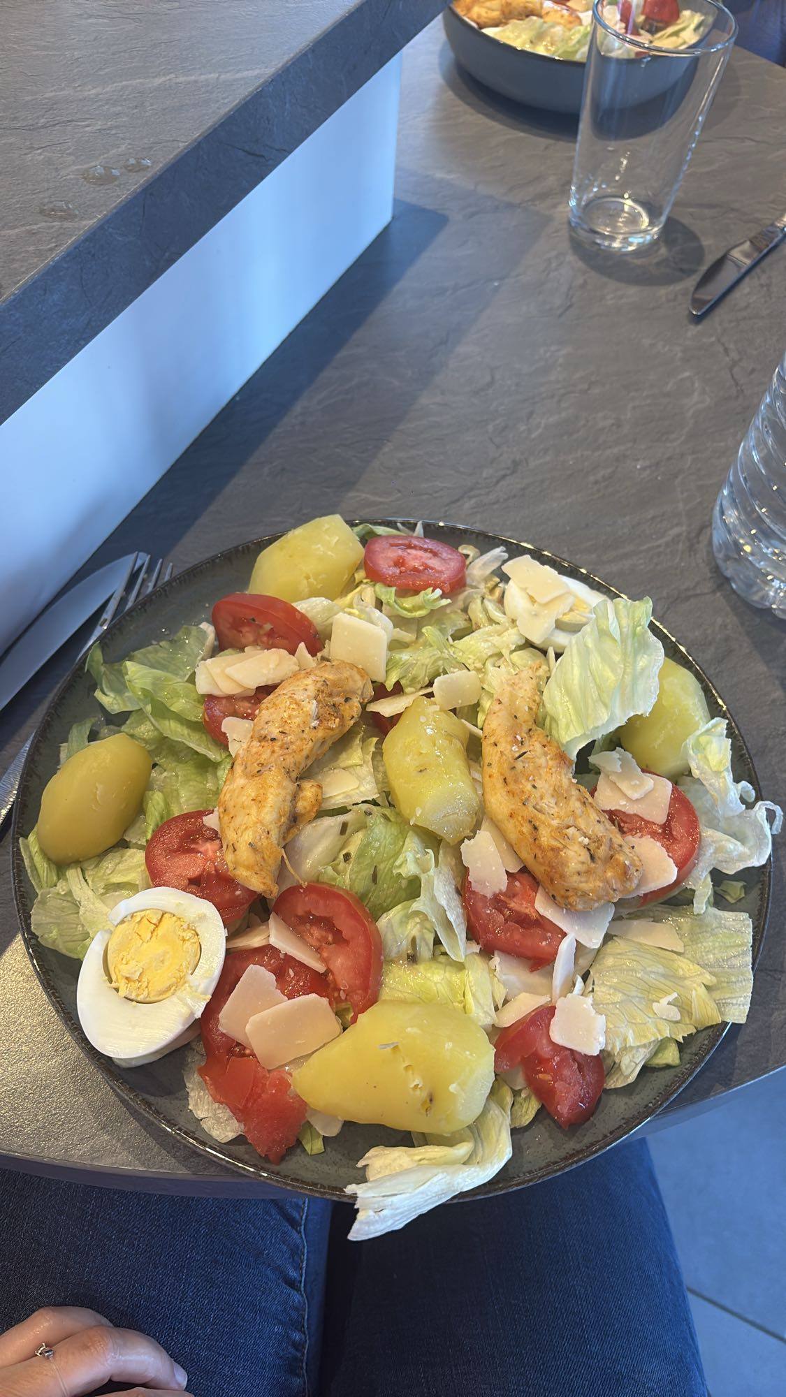 Salade poulet et œuf
