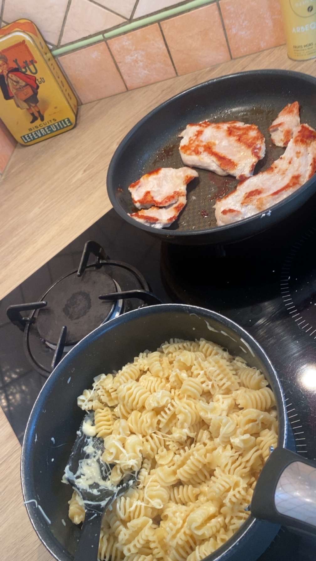 Pâtes et poulet grillé