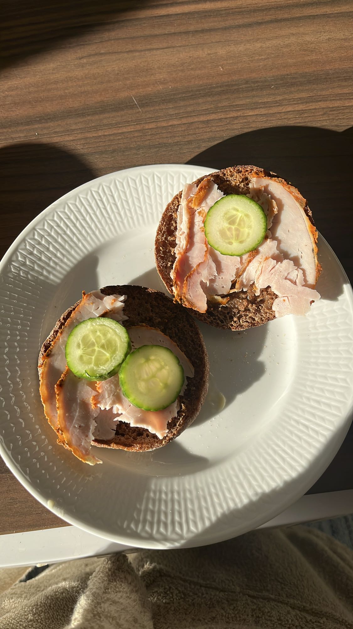 Rågbröd med kalkon