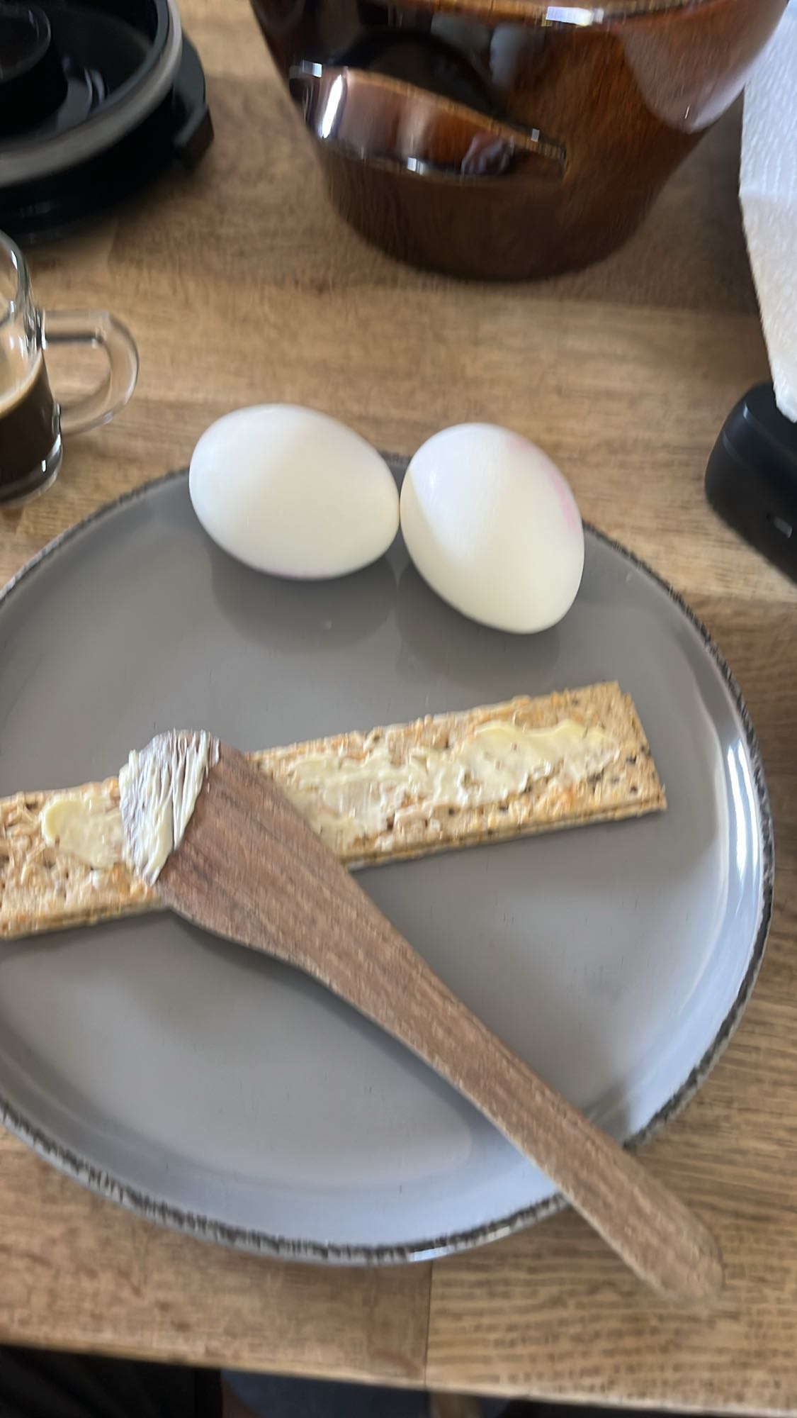 Ägg och knäckebröd
