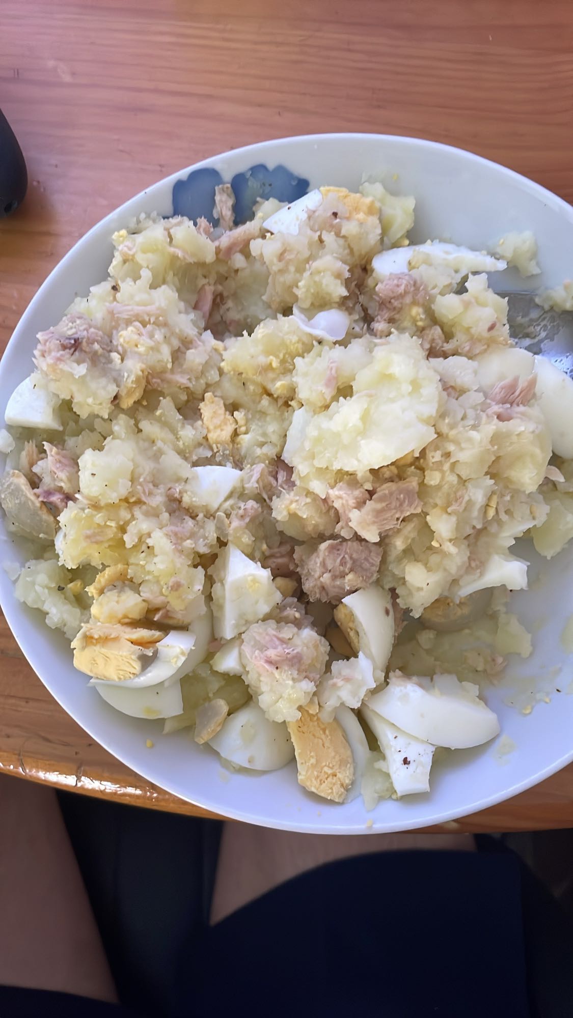 Ensalada de papa y atún