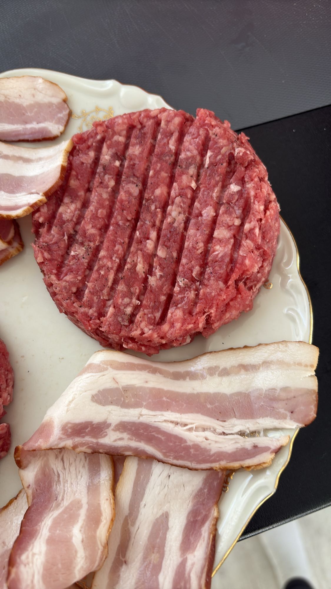 Hamburgare och bacon