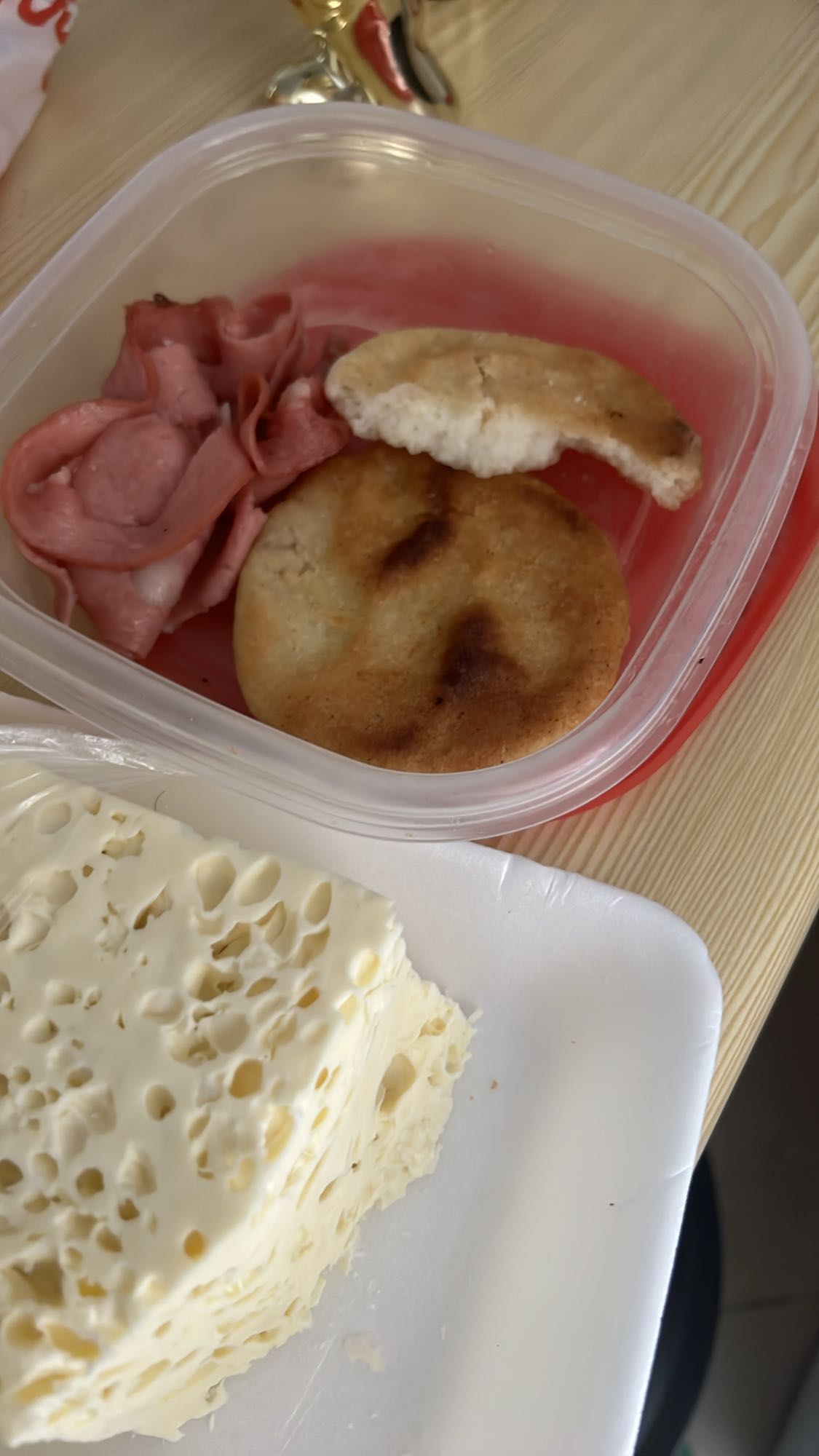 Sándwich de jamón y queso