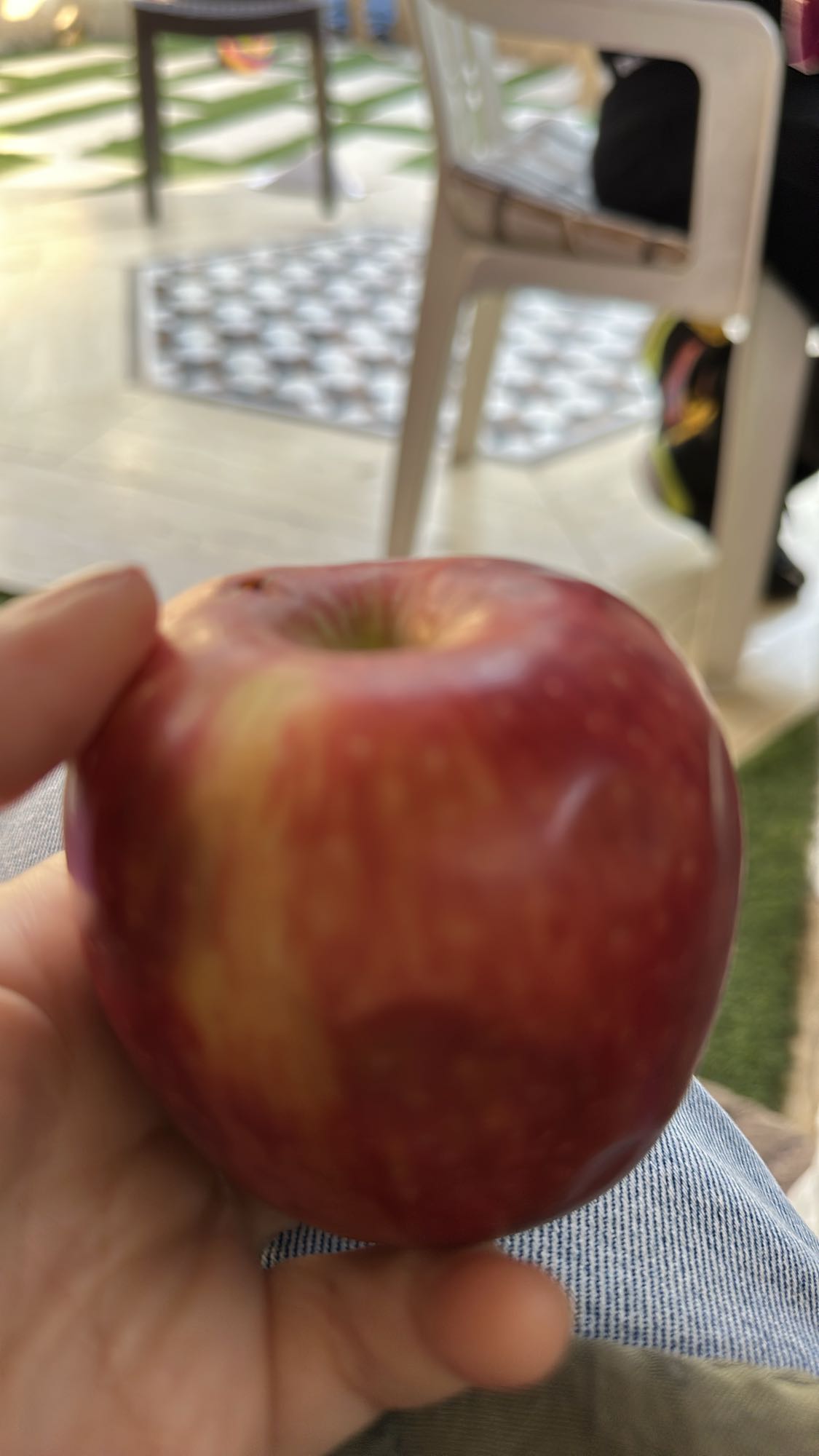 Fresh Apple
