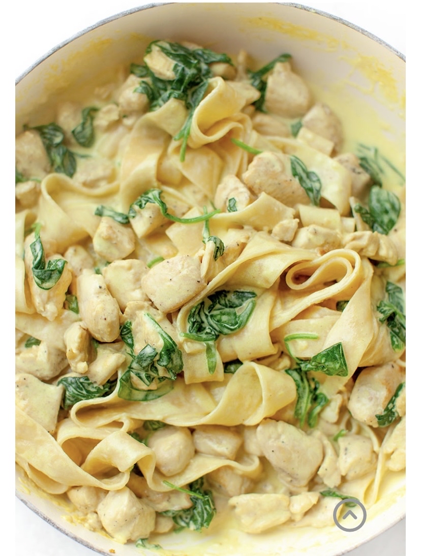 Makaron z kurczakiem