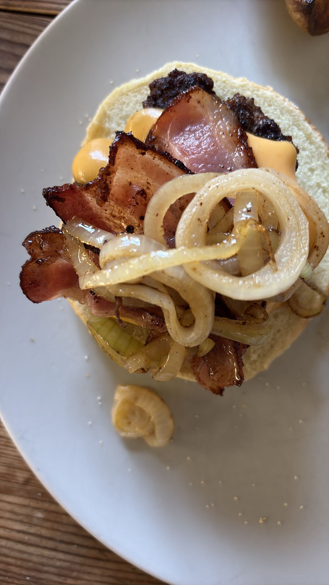 Baconburgare med lök