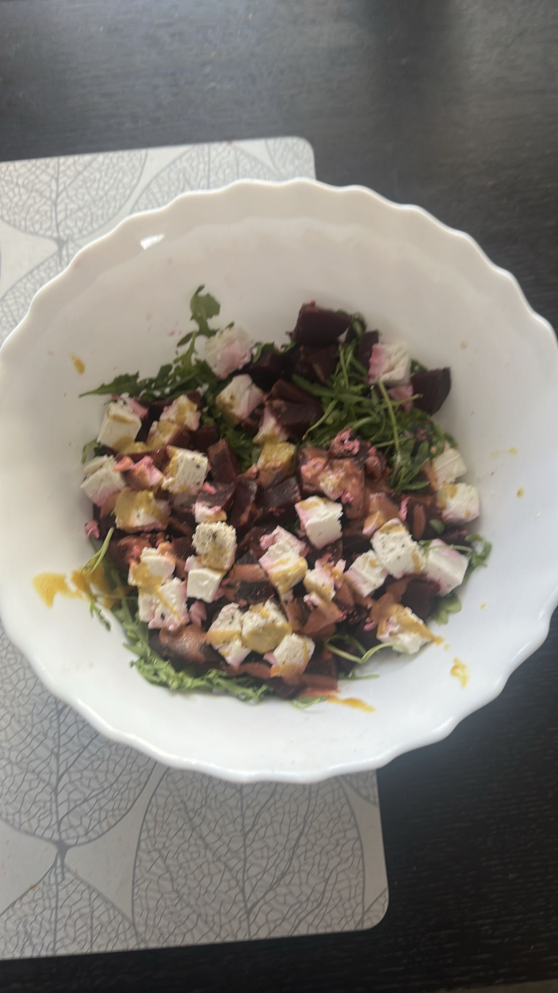 Sałatka z burakiem i fetą