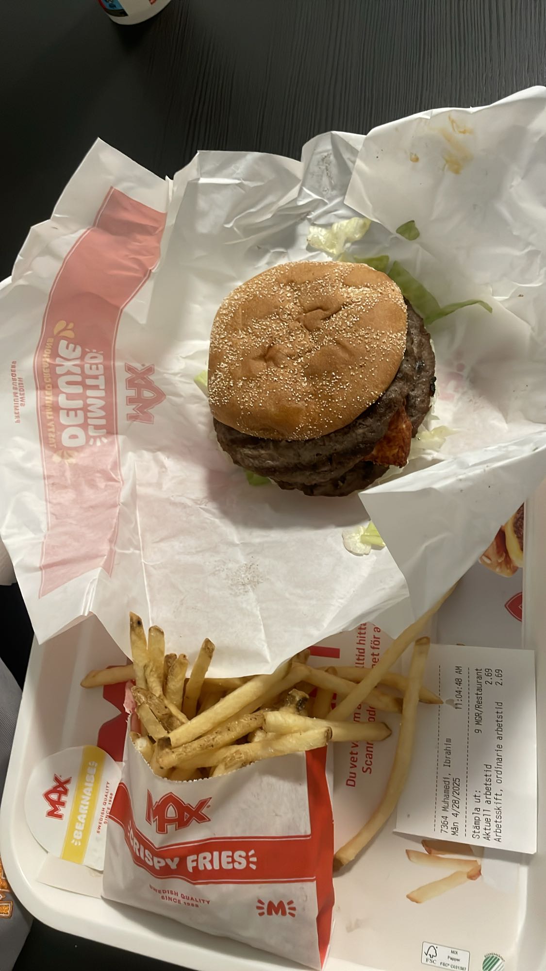 Hamburgare och pommes