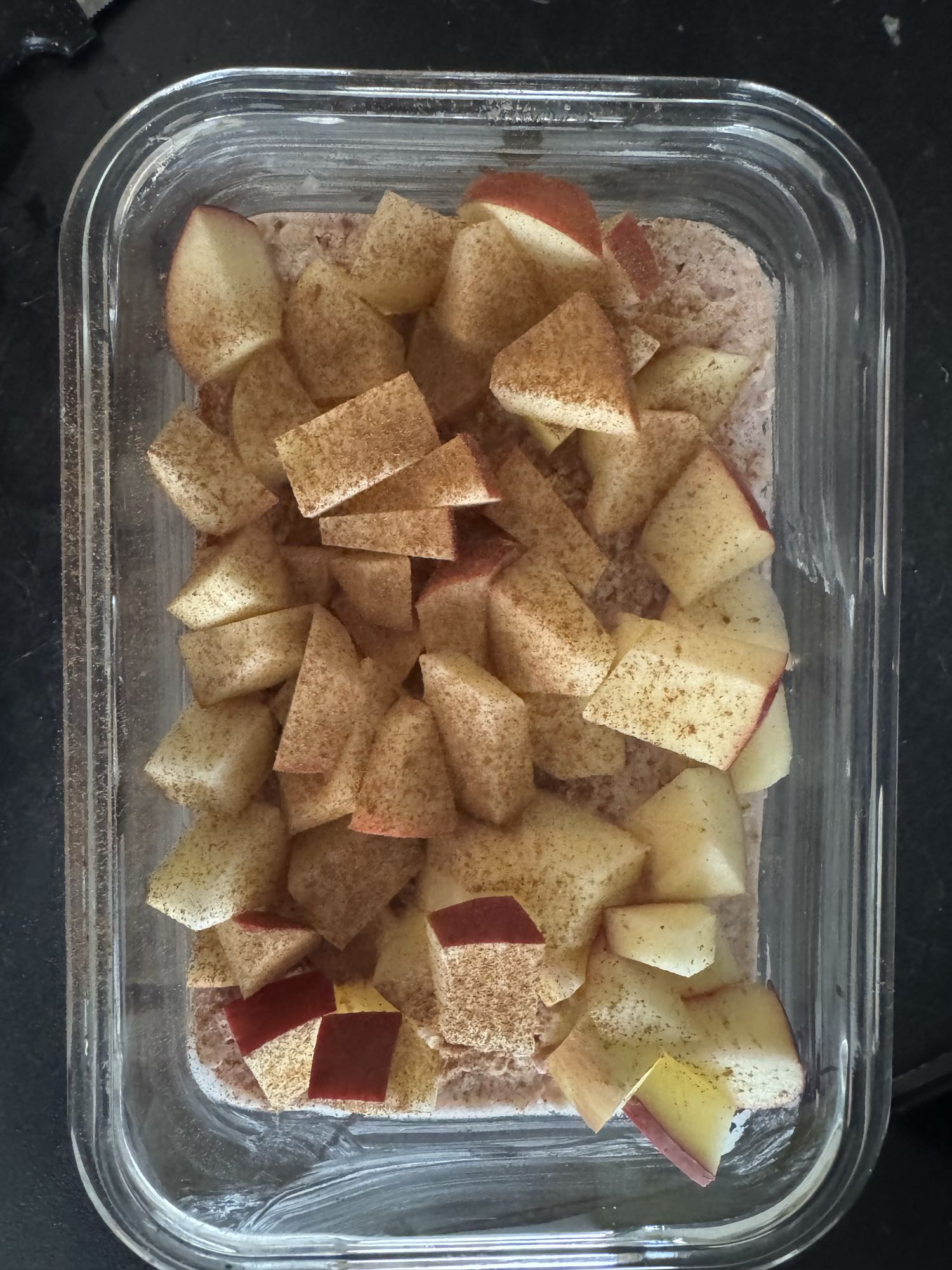 Haferflocken mit Skyr Erdbeere und Apfel