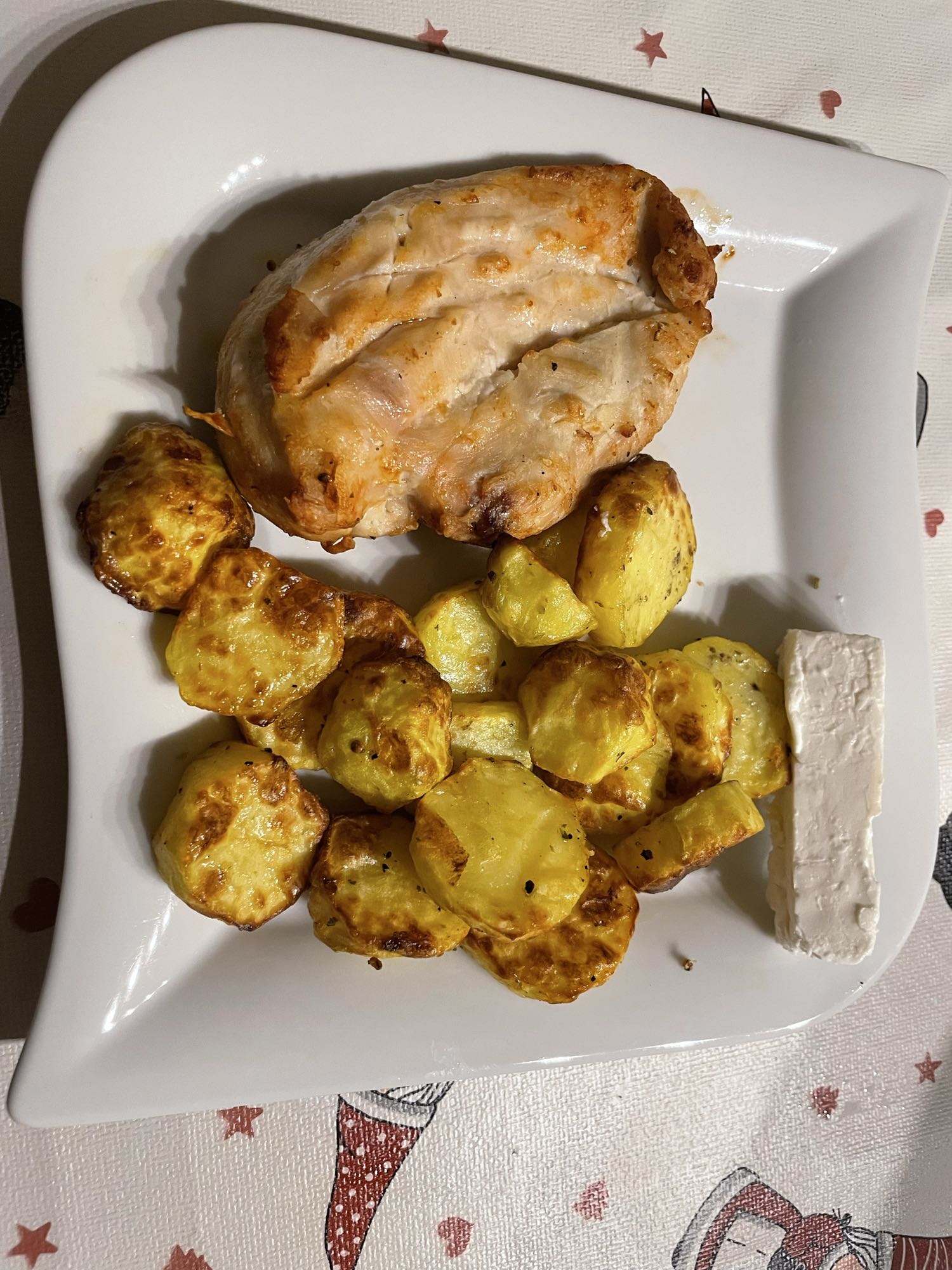 Pollo con patate e formaggio