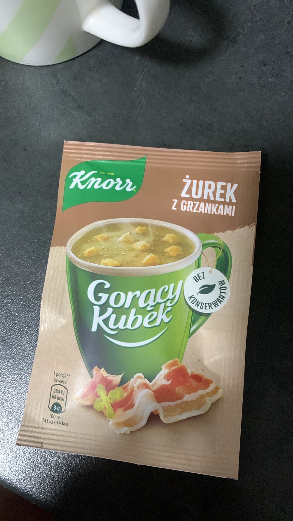 Żurek z grzankami