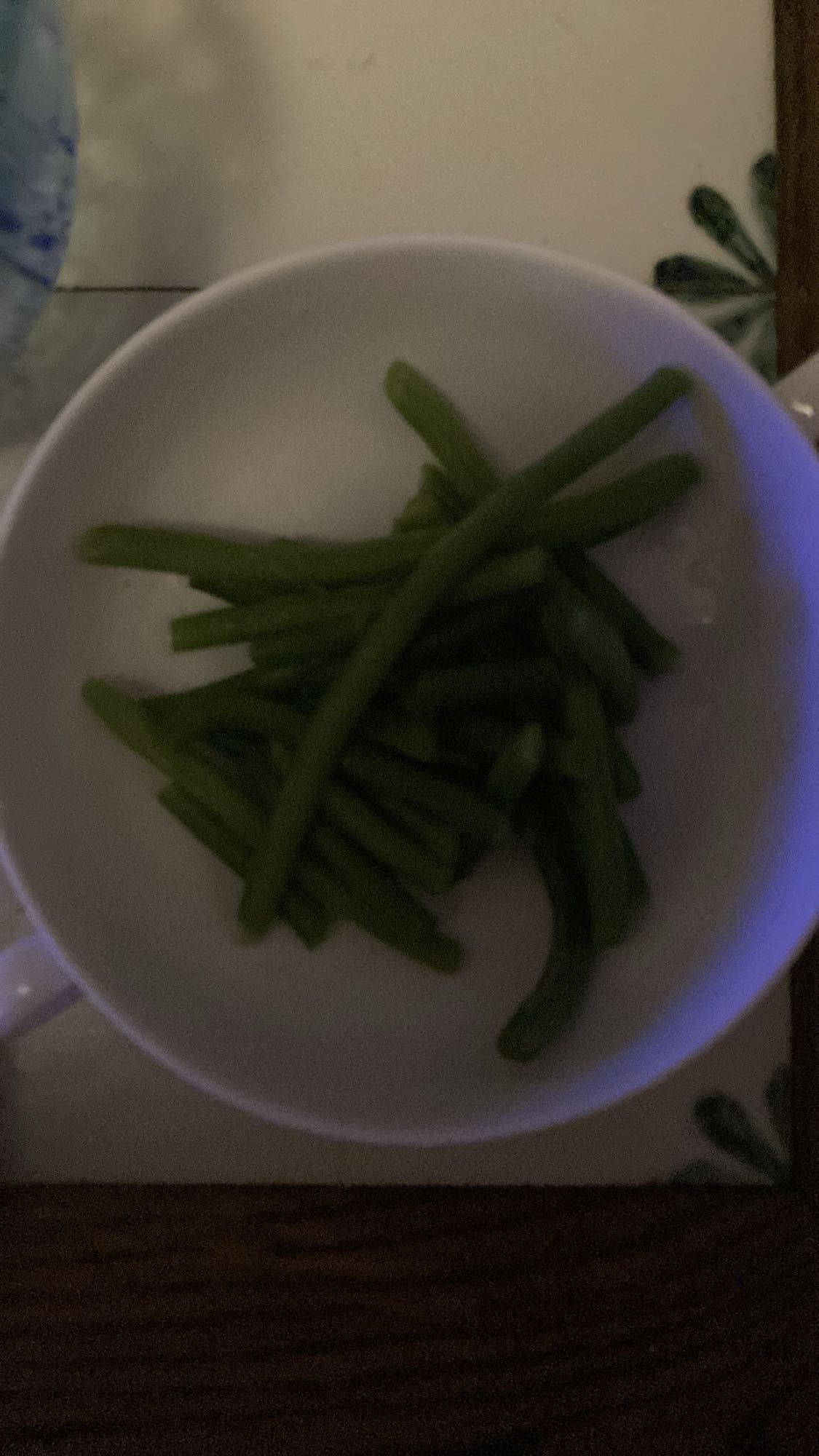 Gröna bönor i skål