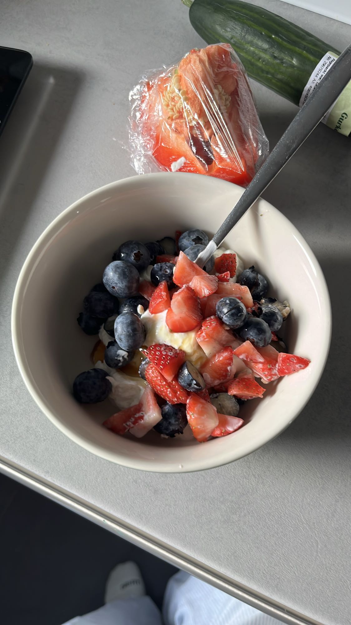 Magerquark mit Beeren