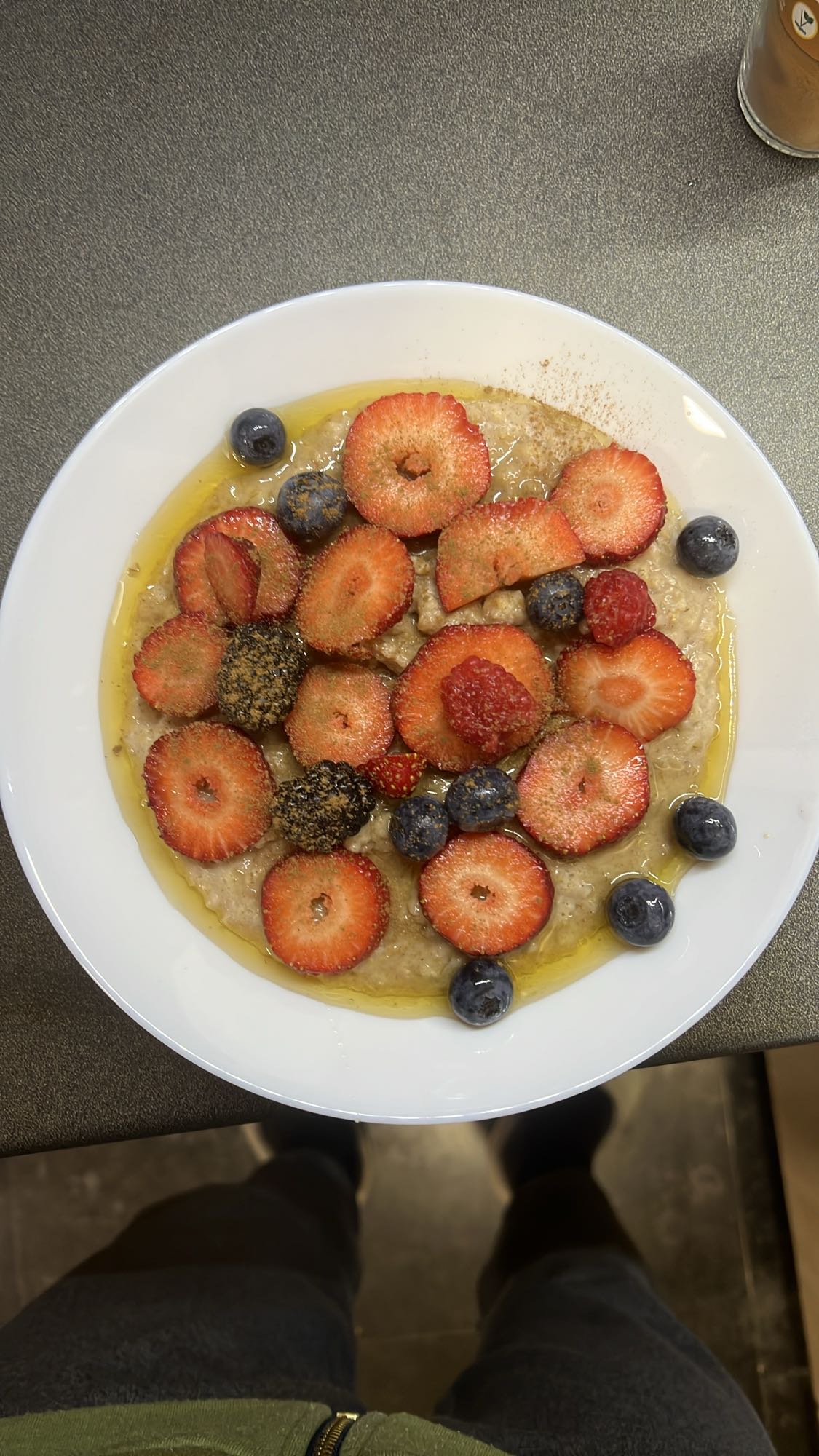 Βρώμη με φρούτα