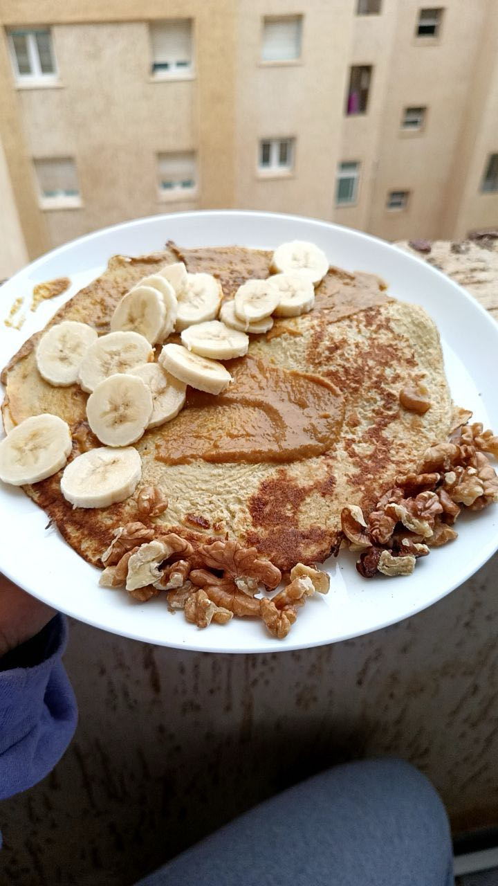 Crêpe banane noix