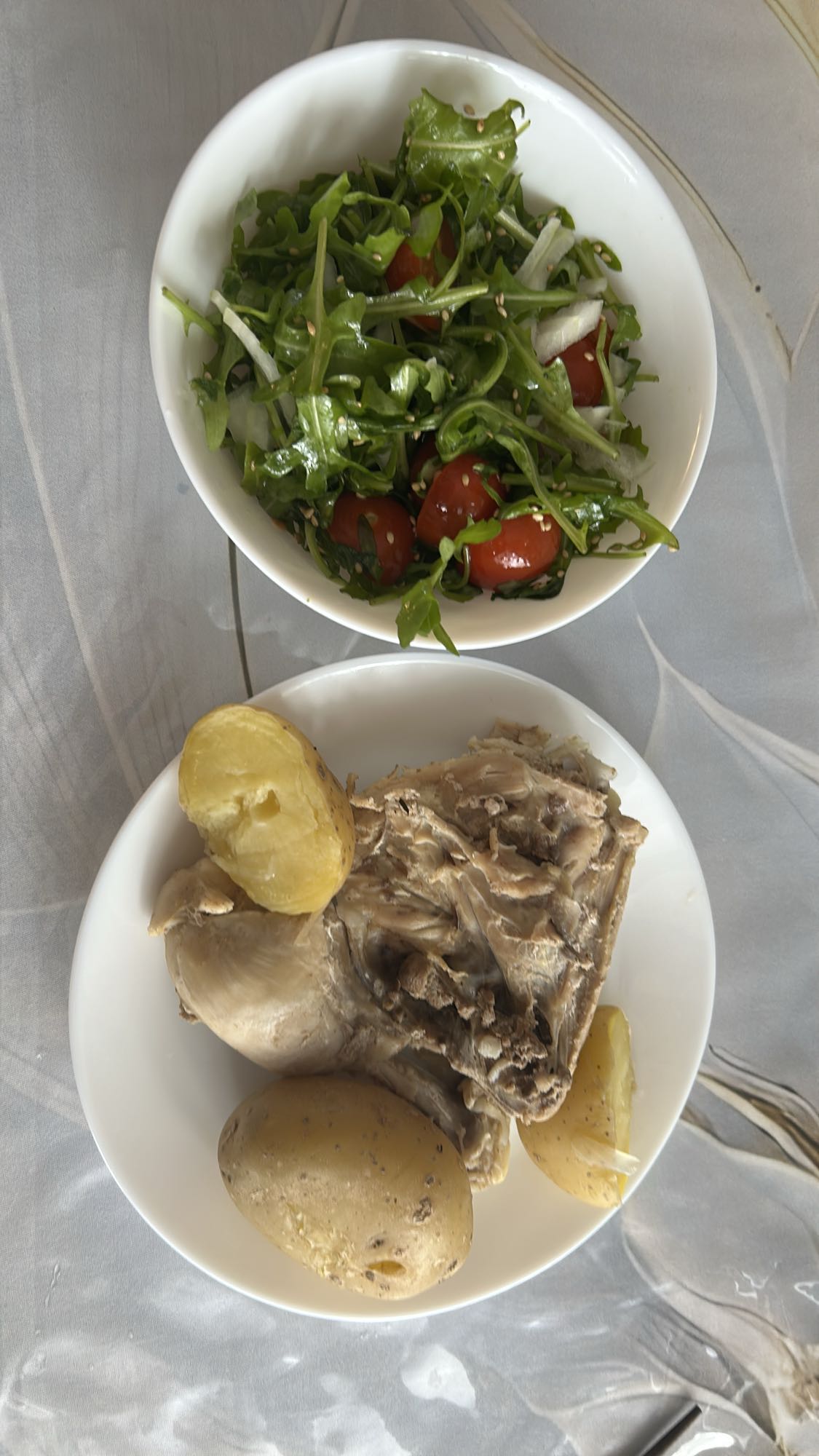 Тахиан махтай салат