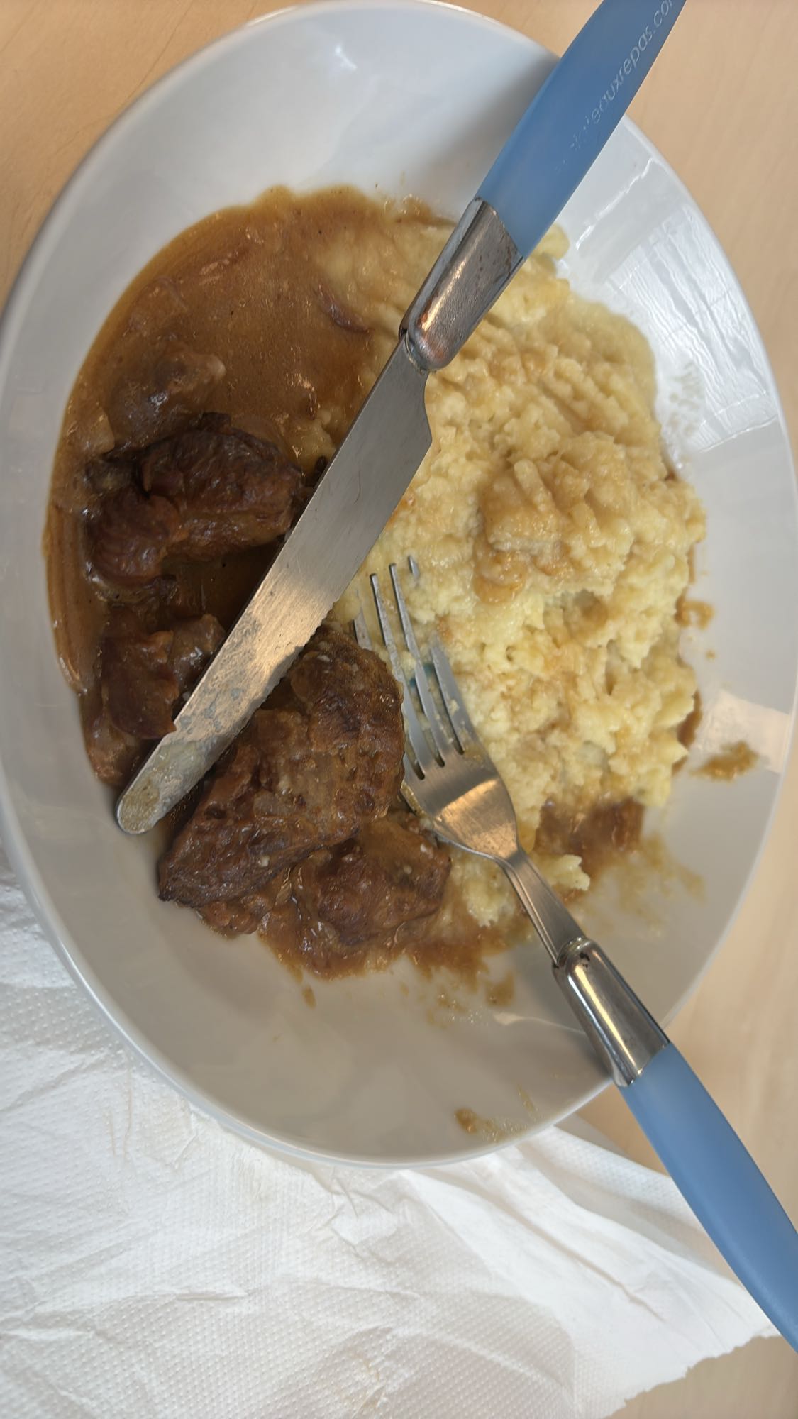 Boeuf sauce et purée