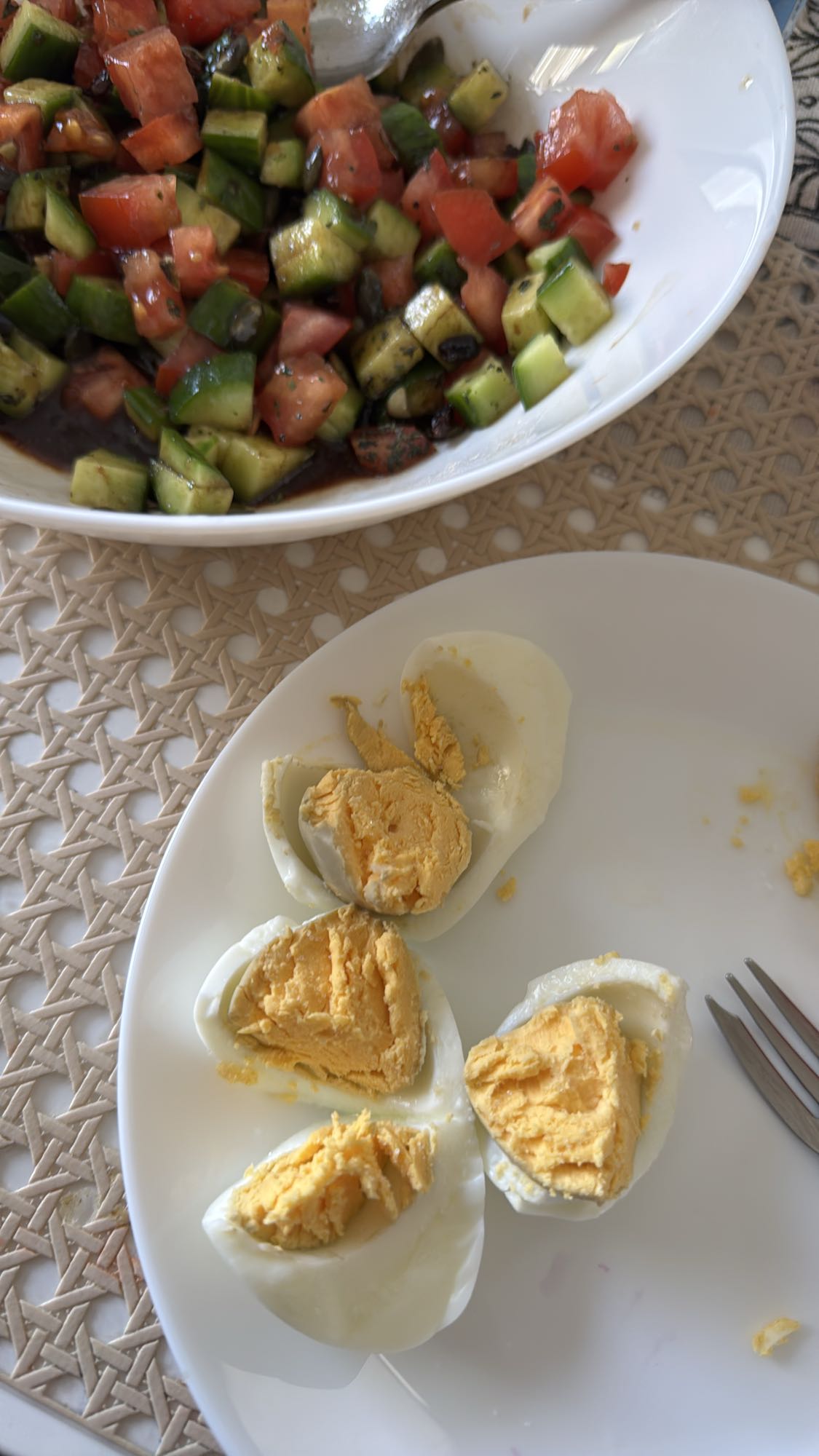 Ägg och grönsakssallad