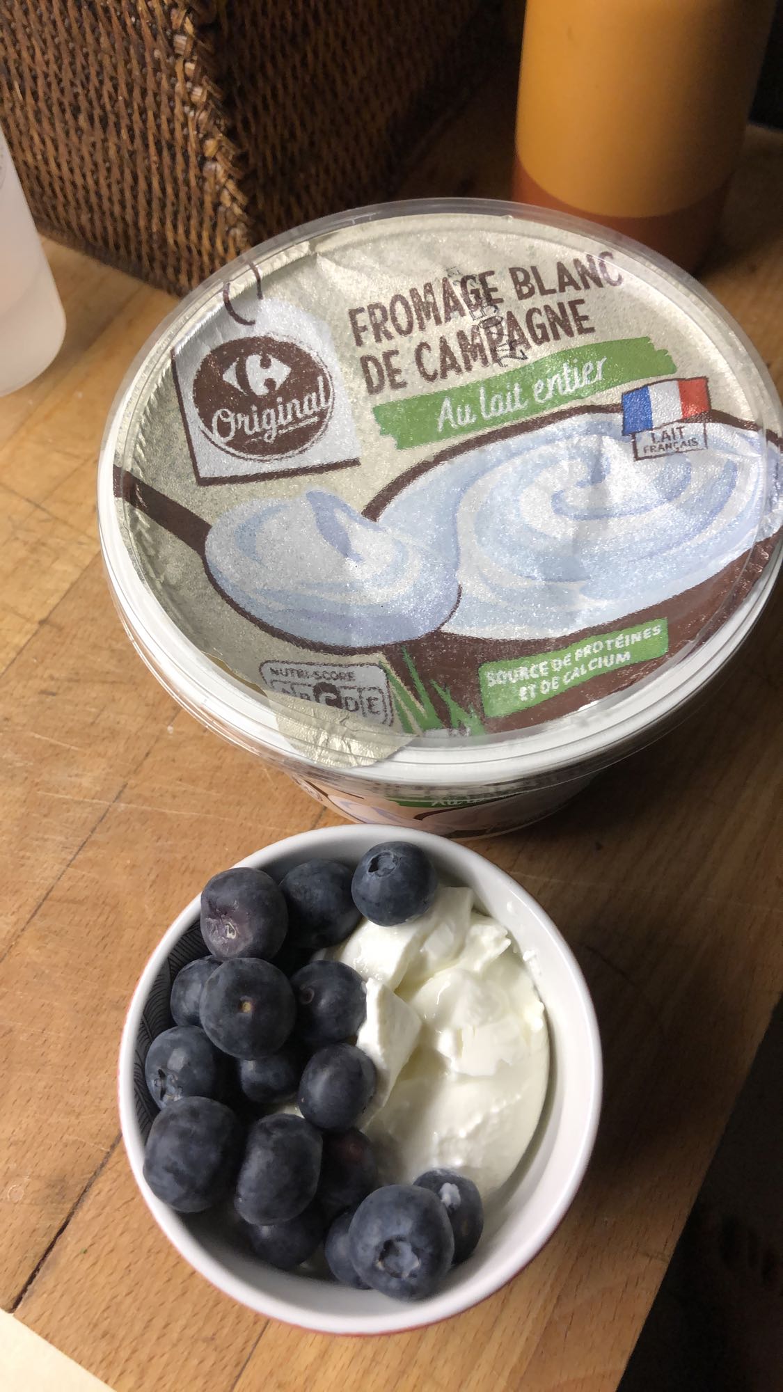 Fromage blanc et myrtilles