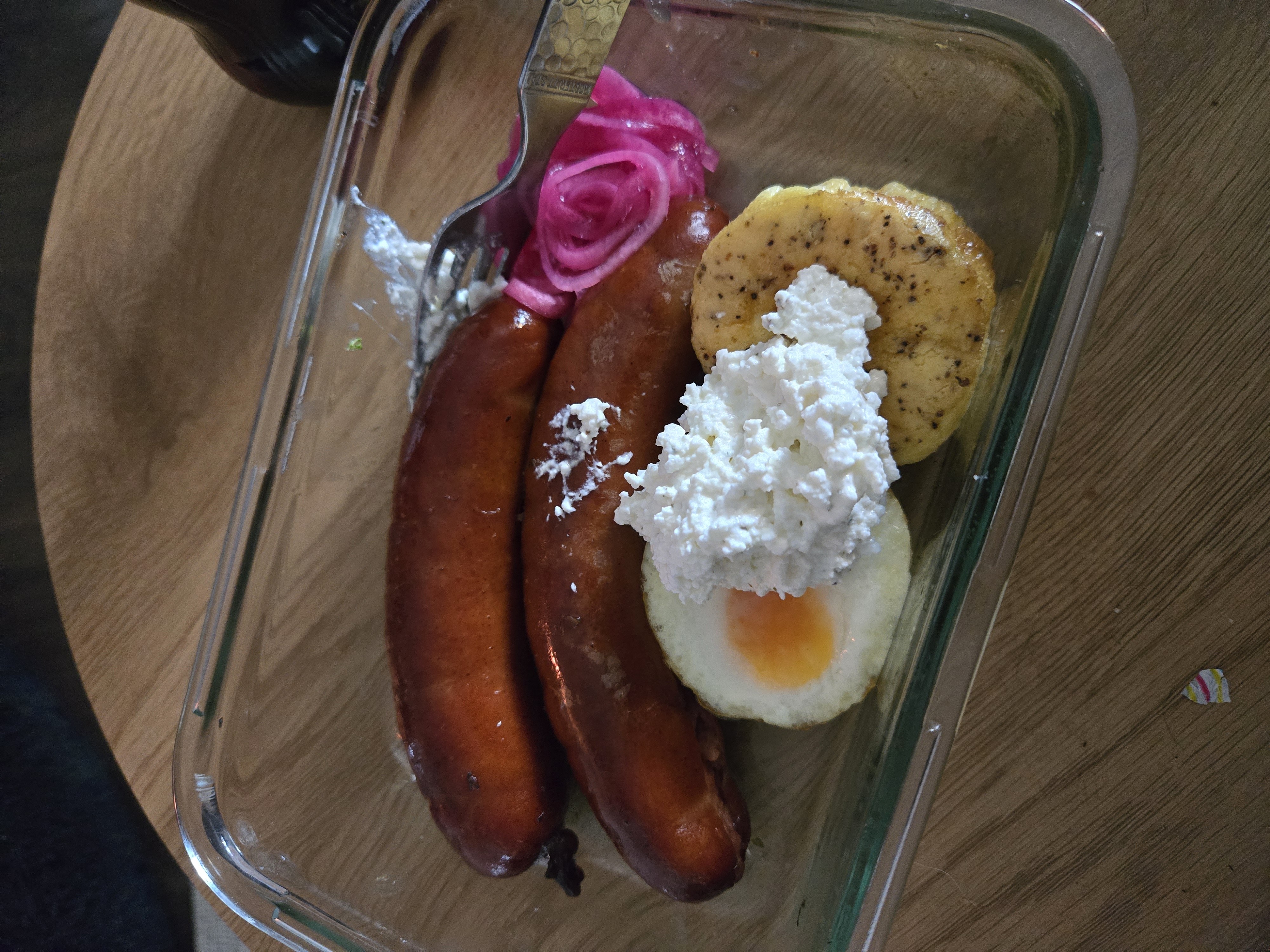 Sausage and egg plate