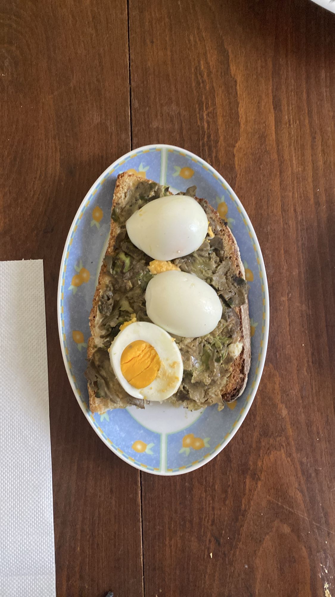 Τοστ με αυγά και λαχανικά