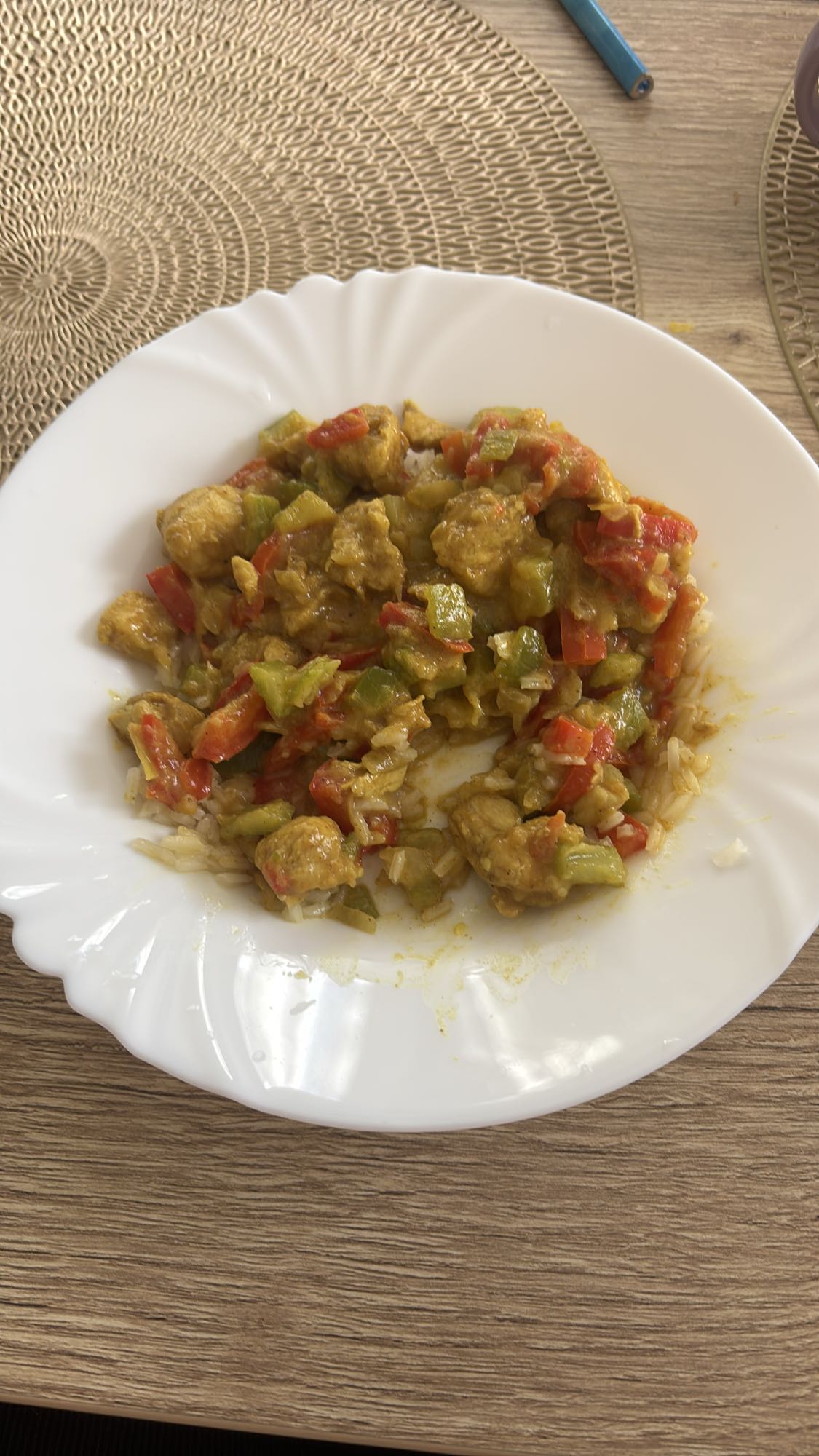 Kurczak curry z ryżem