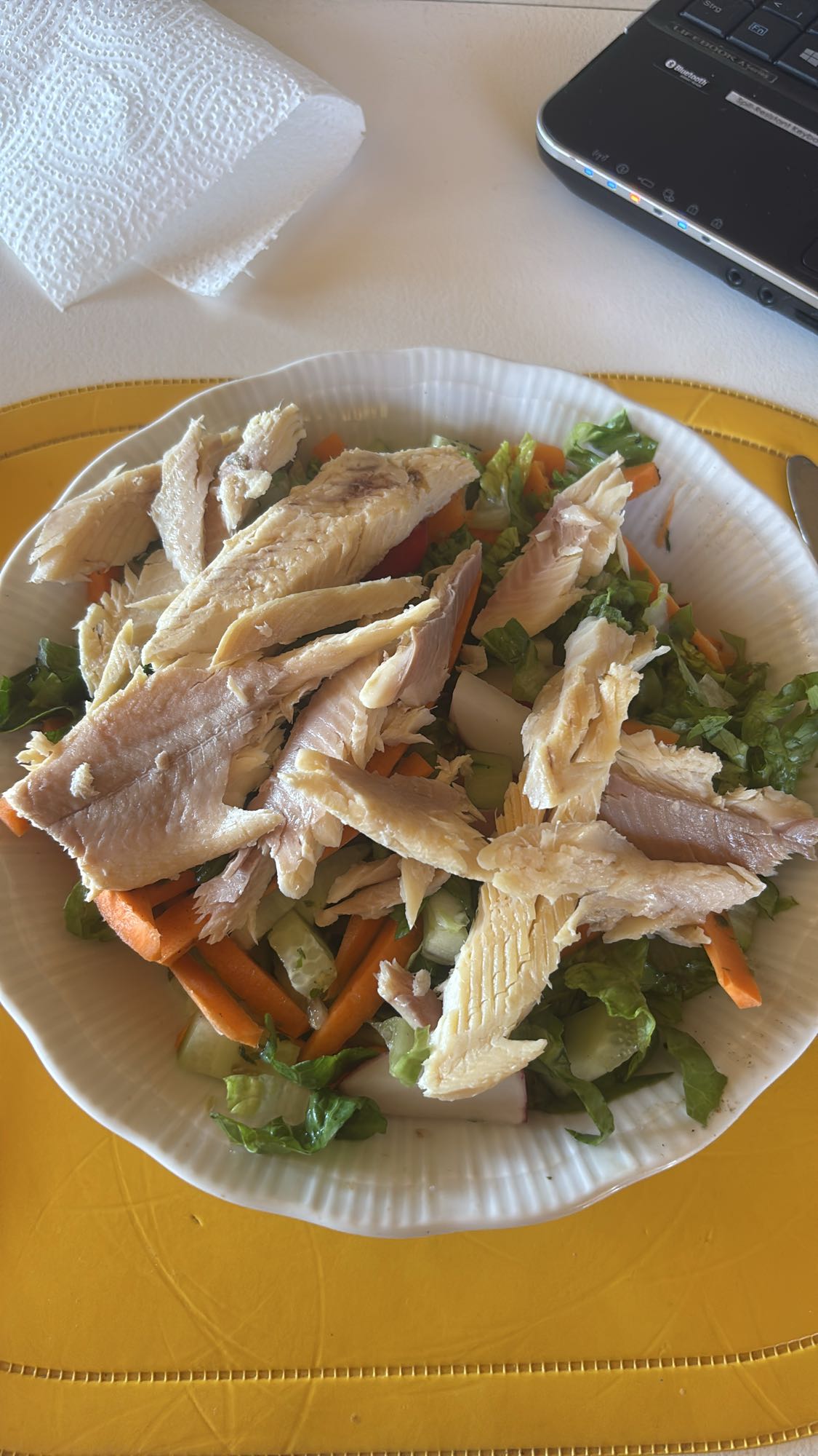 Ensalada con pescado