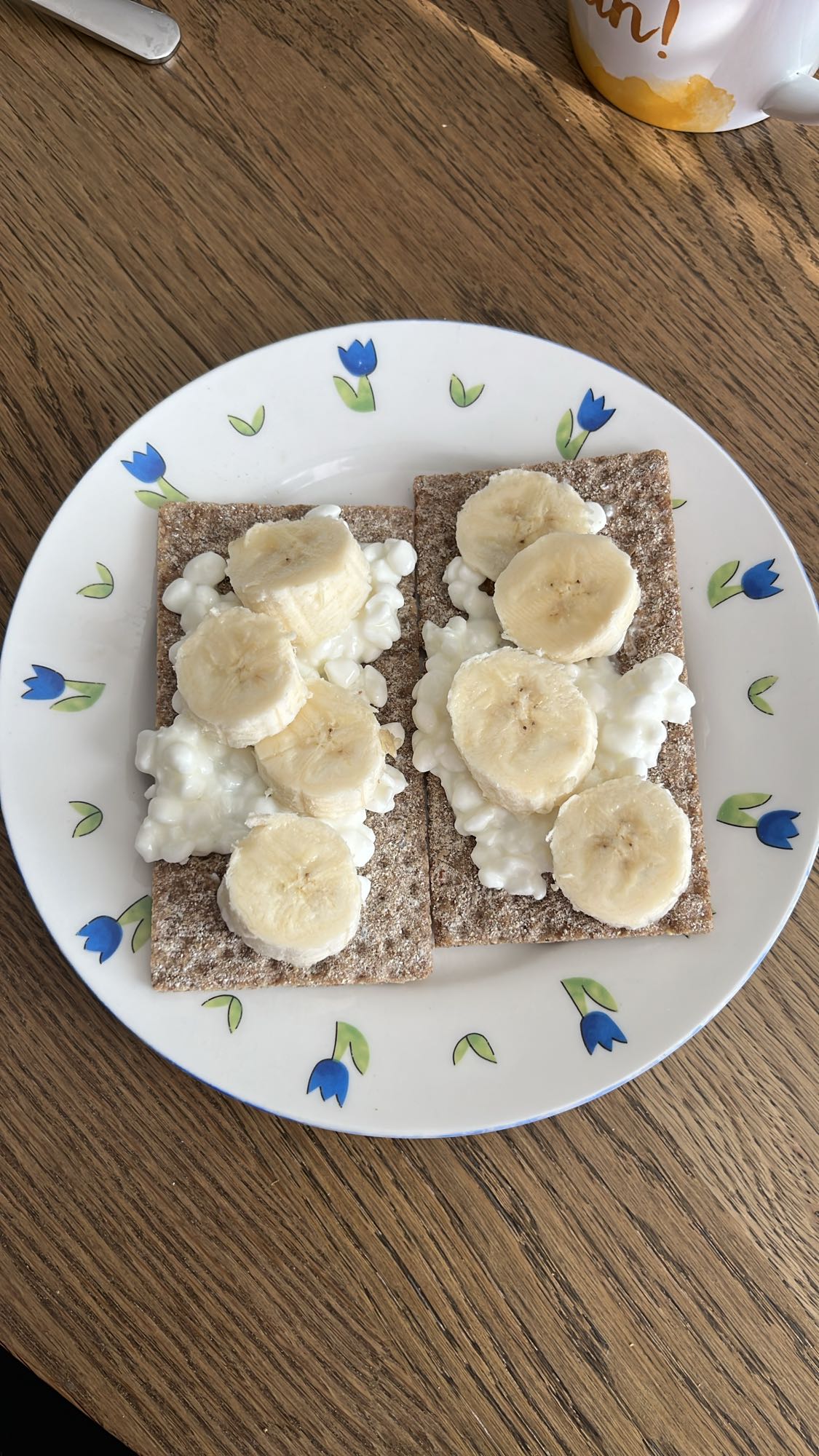 Knäckebröd med banan
