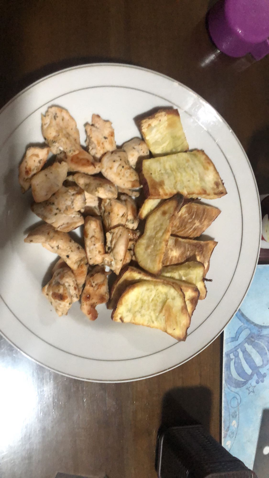 Ayam dan ubi panggang