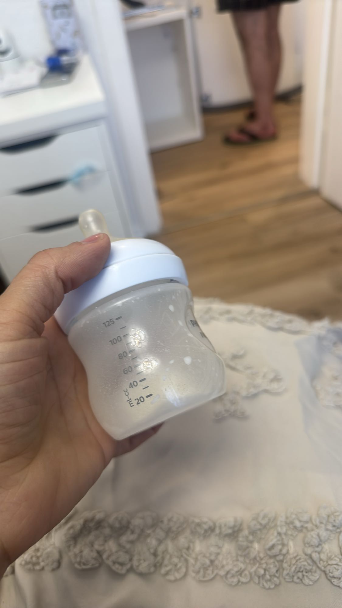 رضعة حليب أطفال