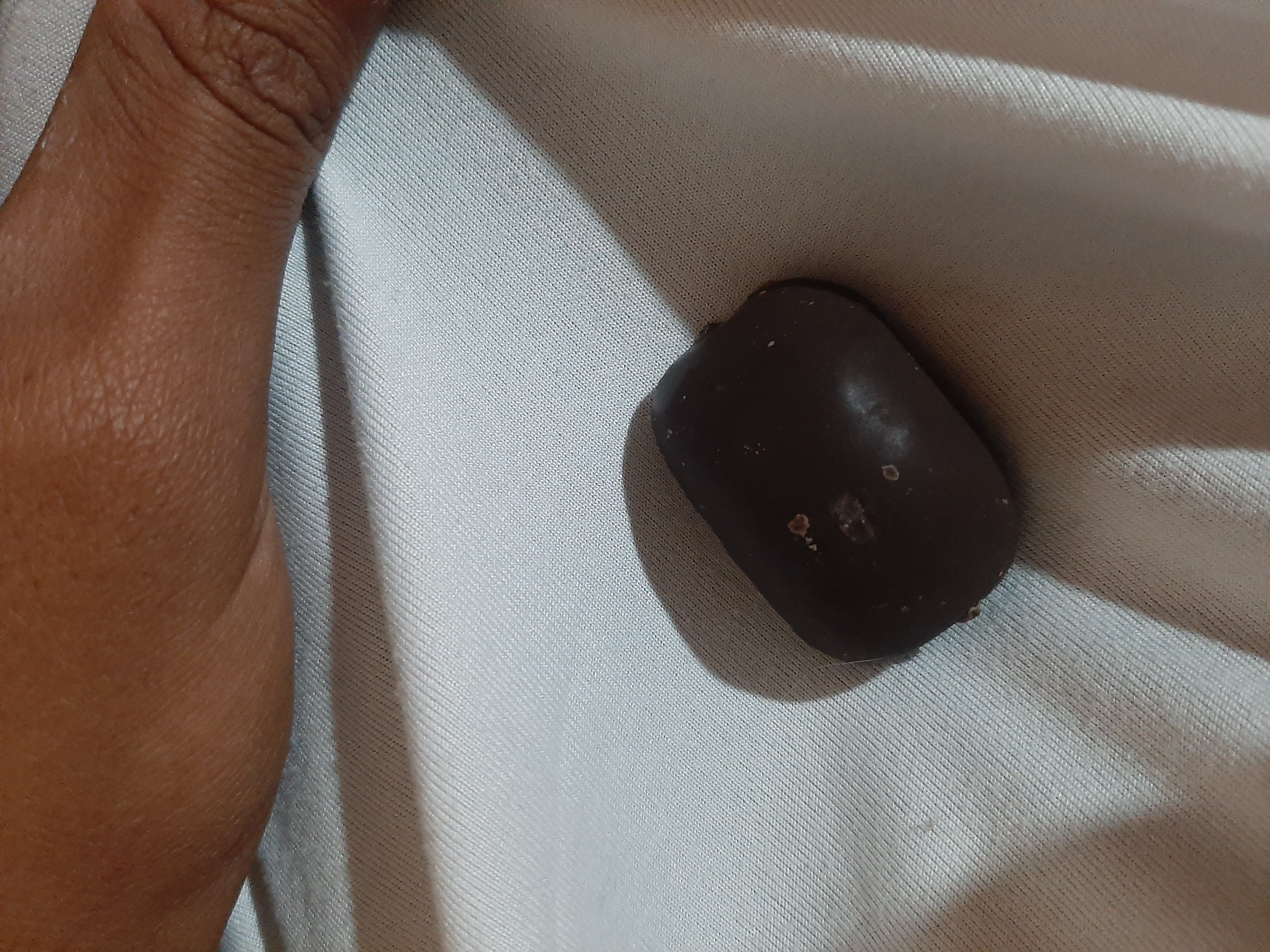 Chocolate candy piece