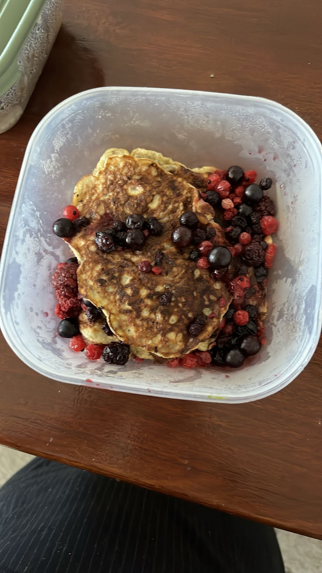 Berry Banana Pancakes
