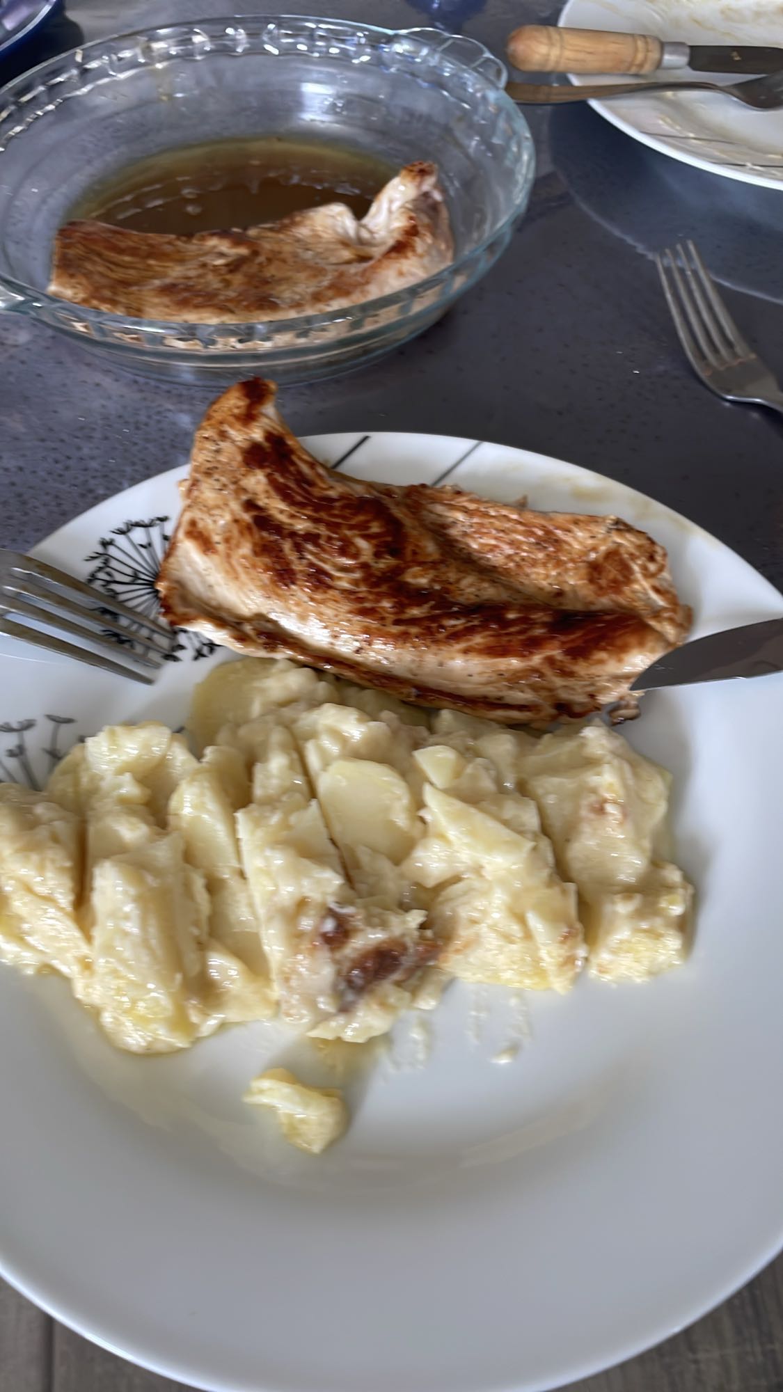 Poulet et gratin dauphinois